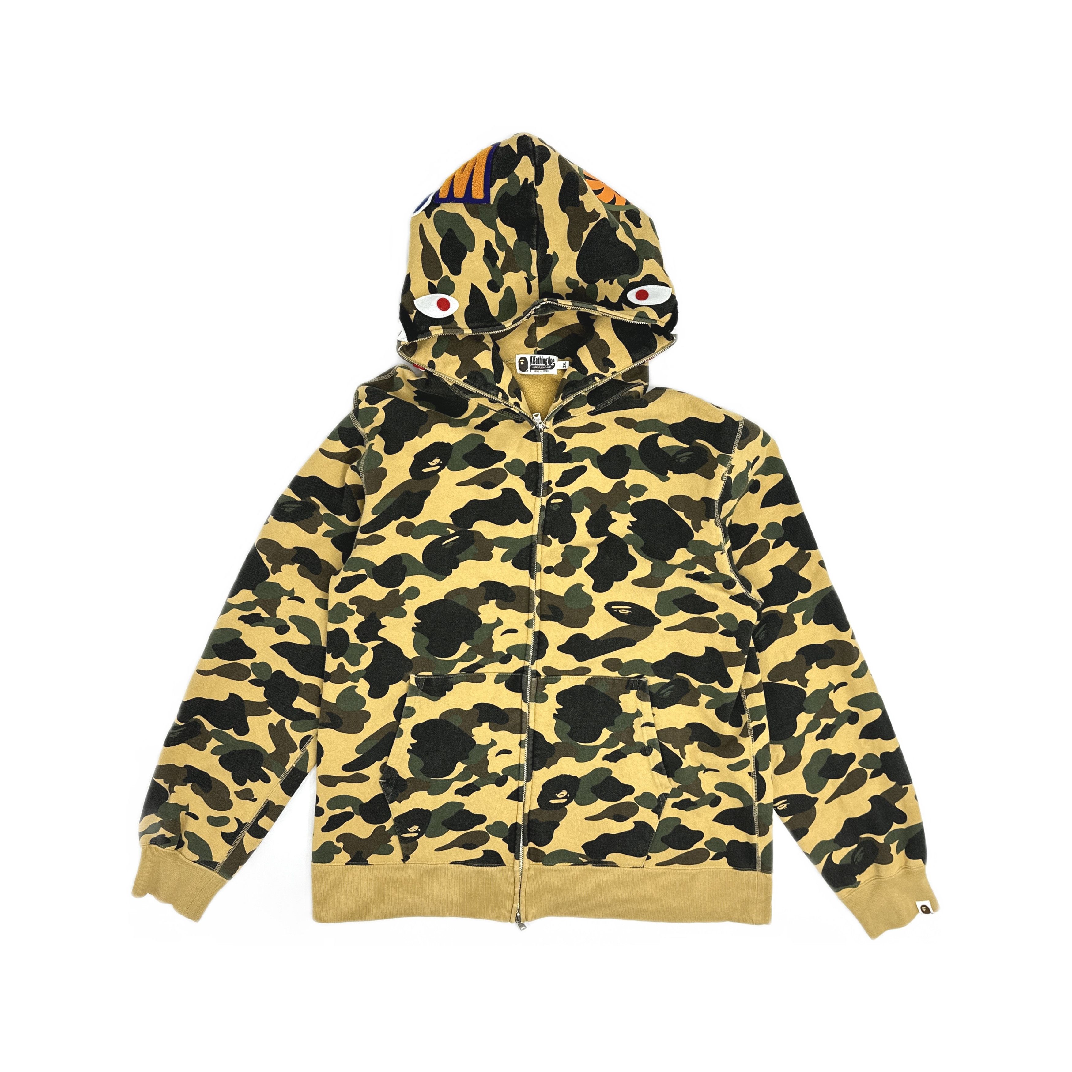 Bape A BATHING APE Camo Shark Hoodie Size 3XL Size US XXL / EU 58 / 5 - 1 Thumbnail