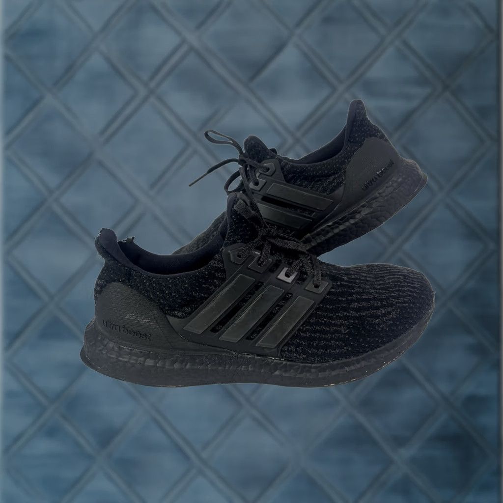 Adidas *last drop* Ultra Boost 1.0 Triple White Sample Rare Kanye West |  Grailed