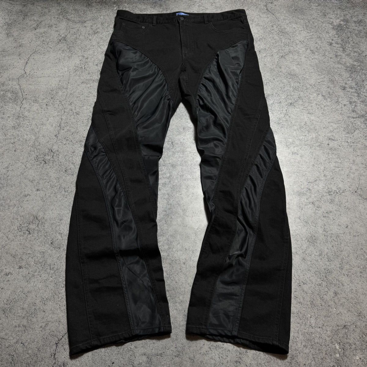 H&M × Mugler Rare Mugler x H&M Jeans Size US 40 / EU 56 - 1 Thumbnail