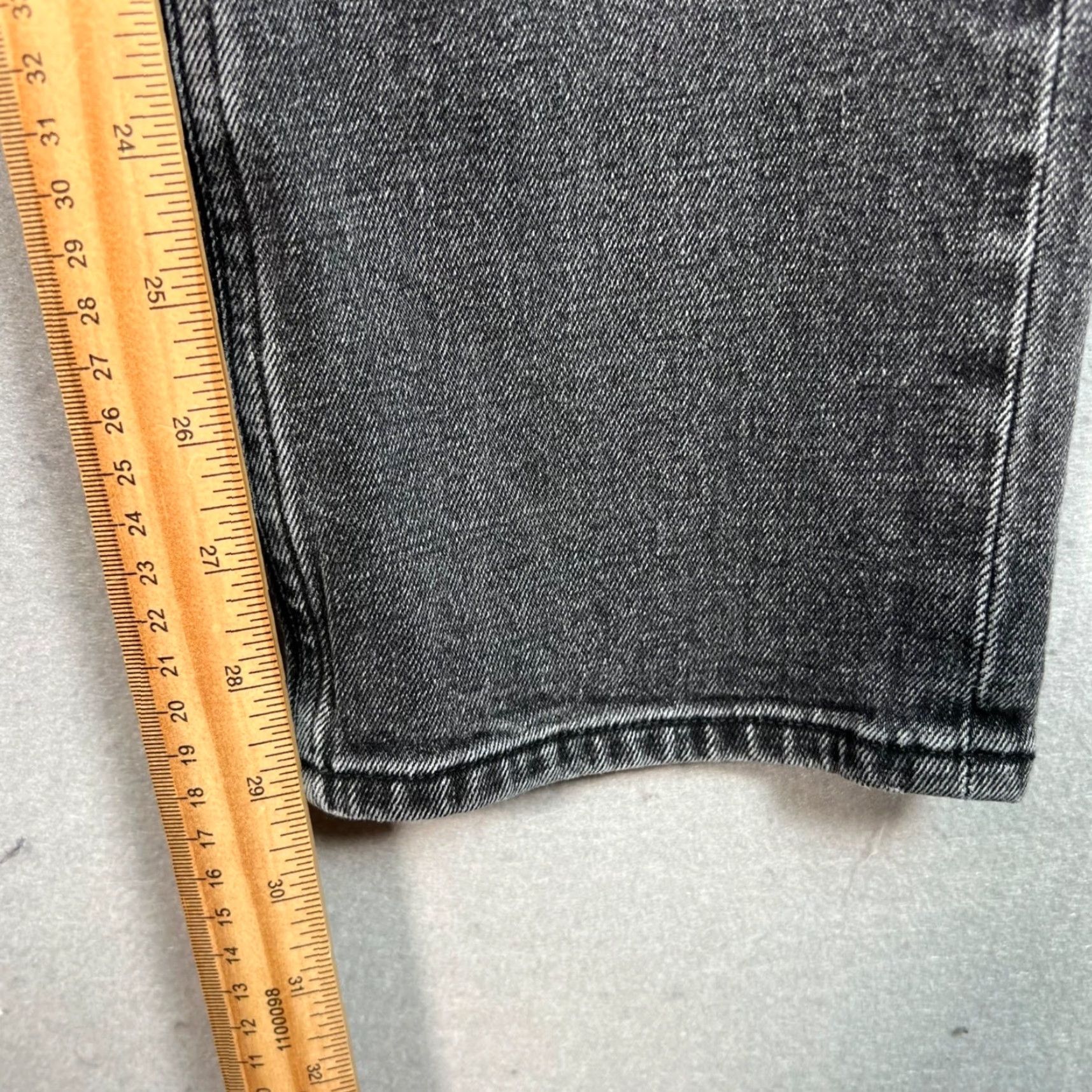 Abercrombie & Fitch VINTAGE Abercrombie & Fitch Jeans Adult 26/2 Black Slim Straight Ultra High Rise Denim 90s Womens Size 26" / US 2 / IT 38 - 7 Thumbnail