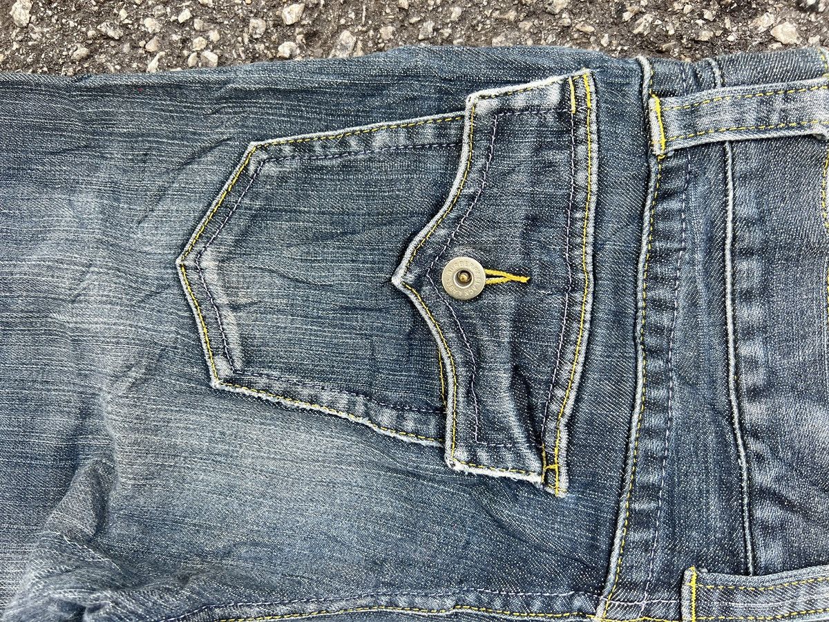 Burberry 1. Burberry Black Label Distressed Denim Size 32" / US 10 / IT 46 - 6 Thumbnail