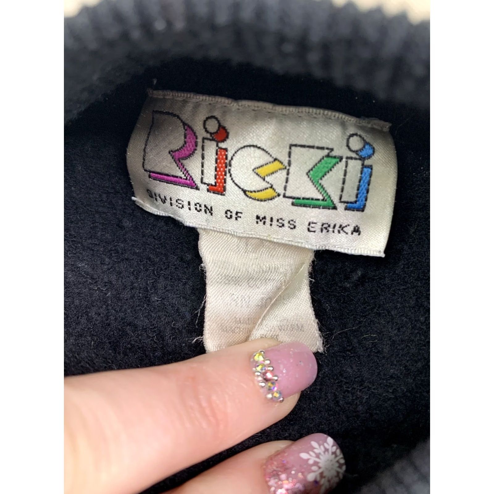 Vintage VINTAGE Ricki Division Of Ericka Black 3/4 Sleeve Snowflake Sweater L Womens Snowflake 80s Pullover High Neck Cotton Blend Swing KU Size L / US 10 / IT 46 - 4 Thumbnail