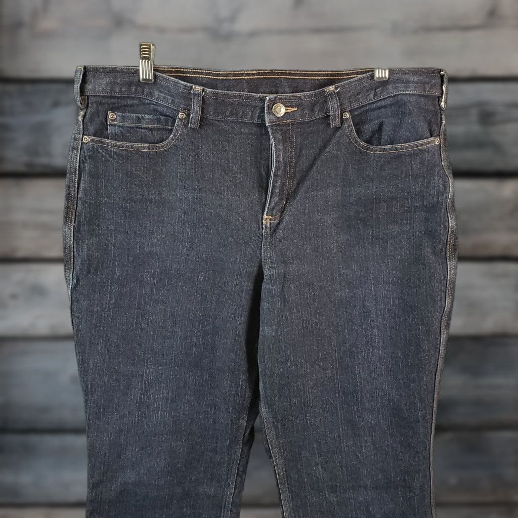 Vintage Duluth DuluthFlex Womens Jeans Relaxed Straight High Rise 16 Blue Denim Cotton Blend Zip Inseam 31.5 Inseam 31.5" Rise 11" Jeans Size 38" / US 16 / IT 52 - 1 Thumbnail