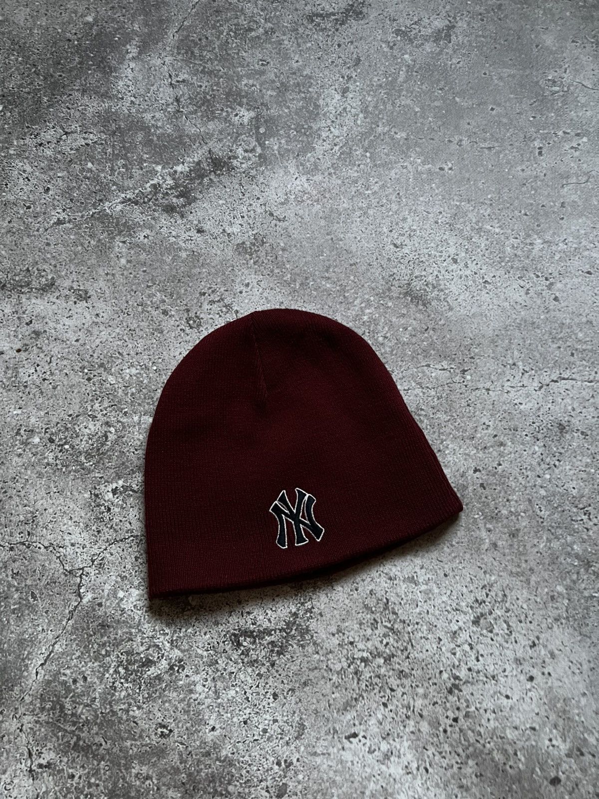 MLB × New York Yankees New York Yankees Reversible Hat Y2K Size ONE SIZE - 1 Thumbnail