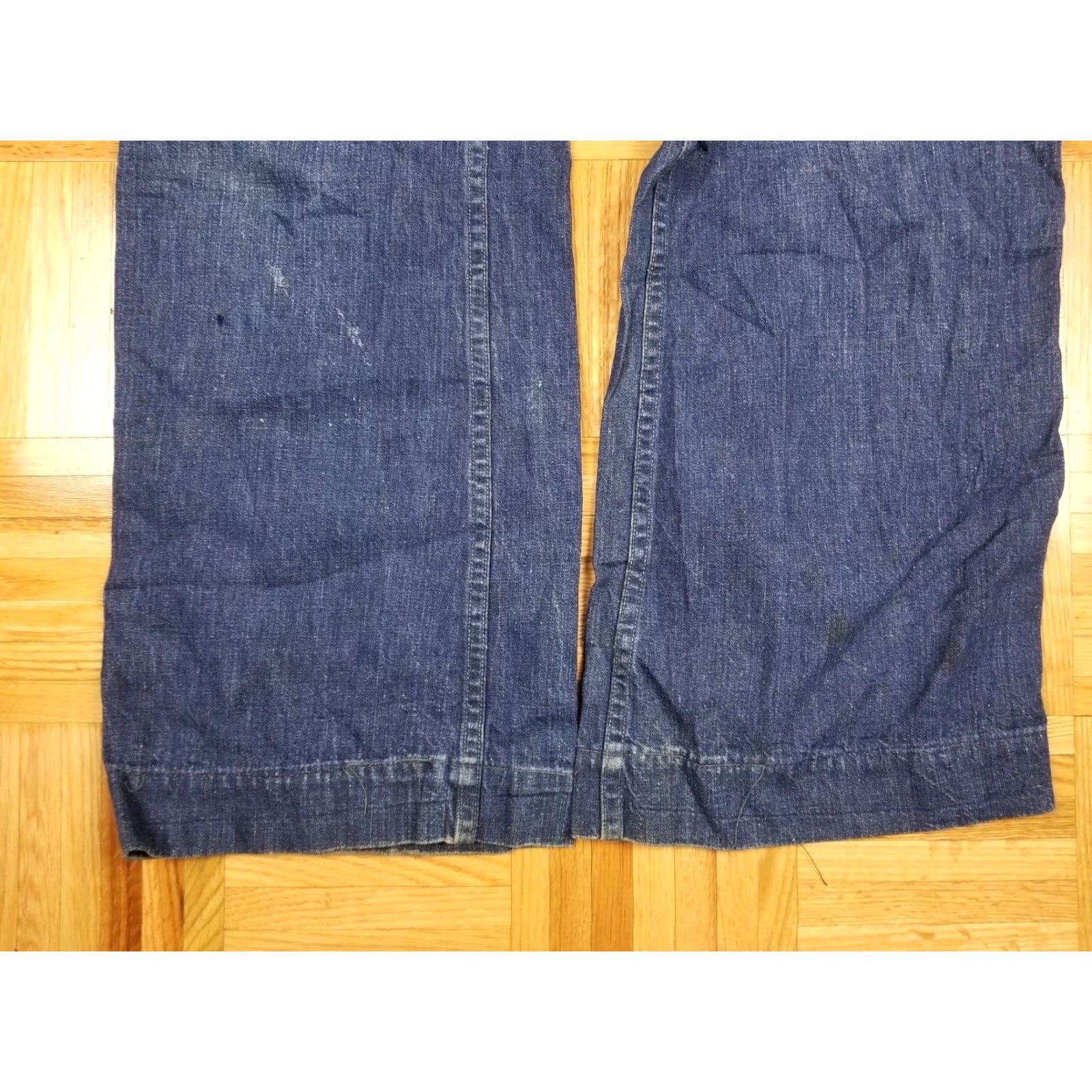 Denime VINTAGE US NAVY DUNGAREE DENIM WORK JEANS PANTS WWII 40s 50s KOREAN WAR SZ 28 BLUE Mens Jeans Size US 28 / EU 44 - 4 Thumbnail
