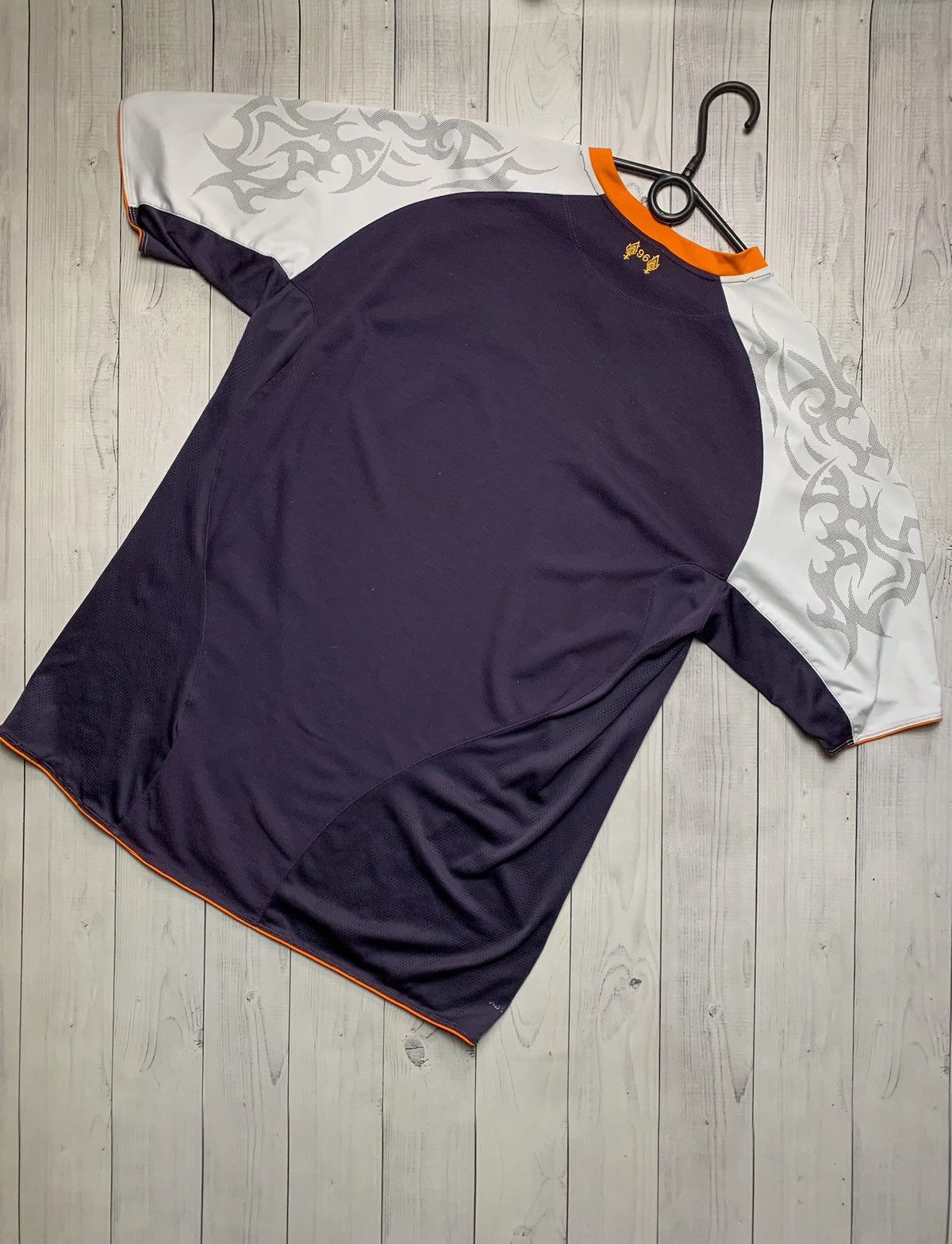 Vintage Vintage Liverpool soccer jersey size XL purple rare Size US XL / EU 56 / 4 - 5 Thumbnail