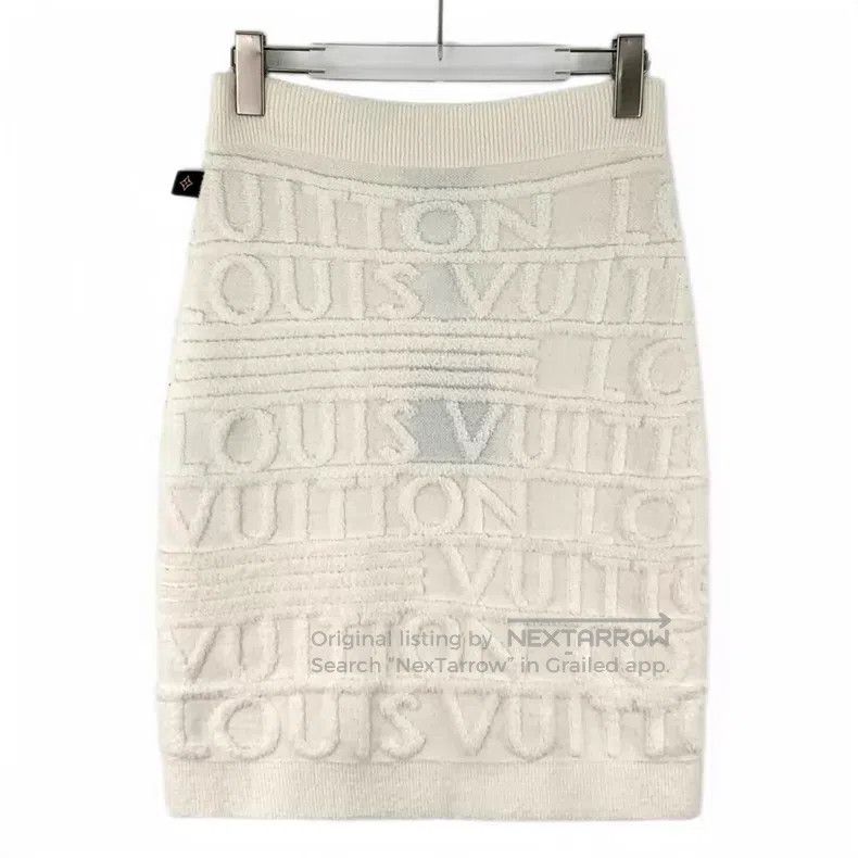 Louis Vuitton Louis Vuitton size s Off-white logo monogrammed printed she Size 24" / US 00 / IT 34 - 2 Thumbnail