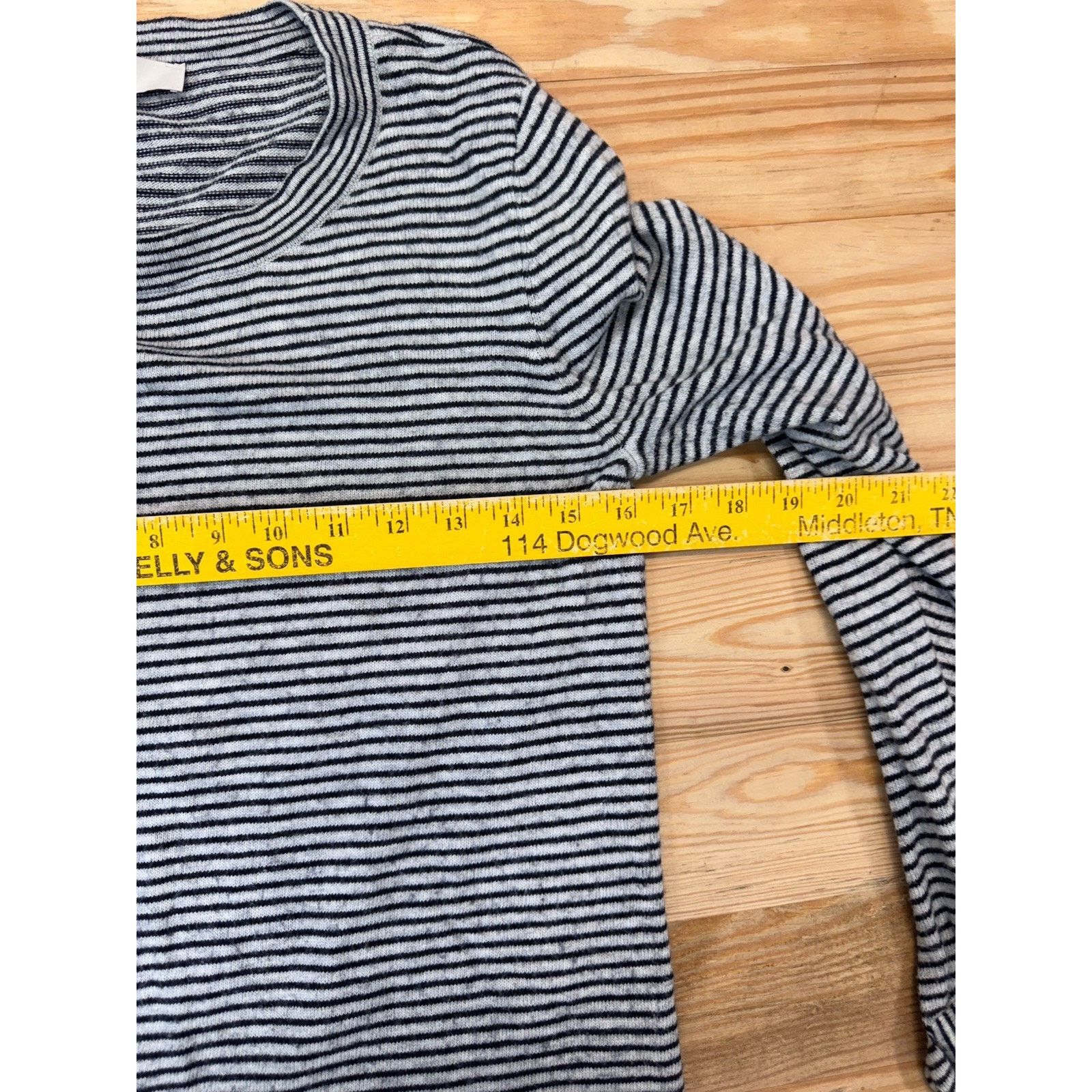Ann Taylor Ann Taylor LOFT Striped Sweater Womens Size S Gray Black Size S / US 4 / IT 40 - 4 Thumbnail