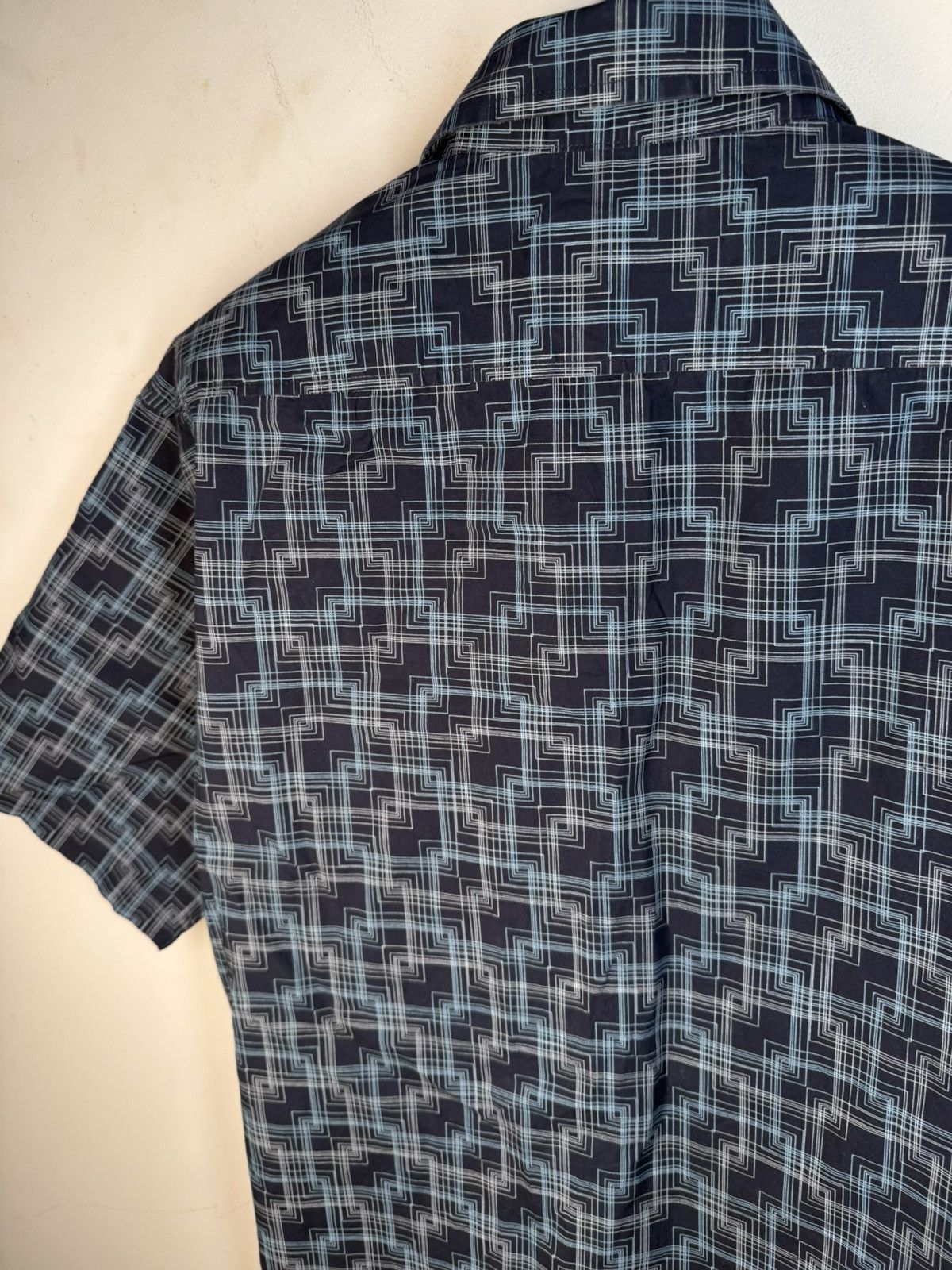 Yves Saint Laurent Summer YSL Shirt Matrix Logo Button Up Collar Shortsleeve Size US L / EU 52-54 / 3 - 16 Thumbnail