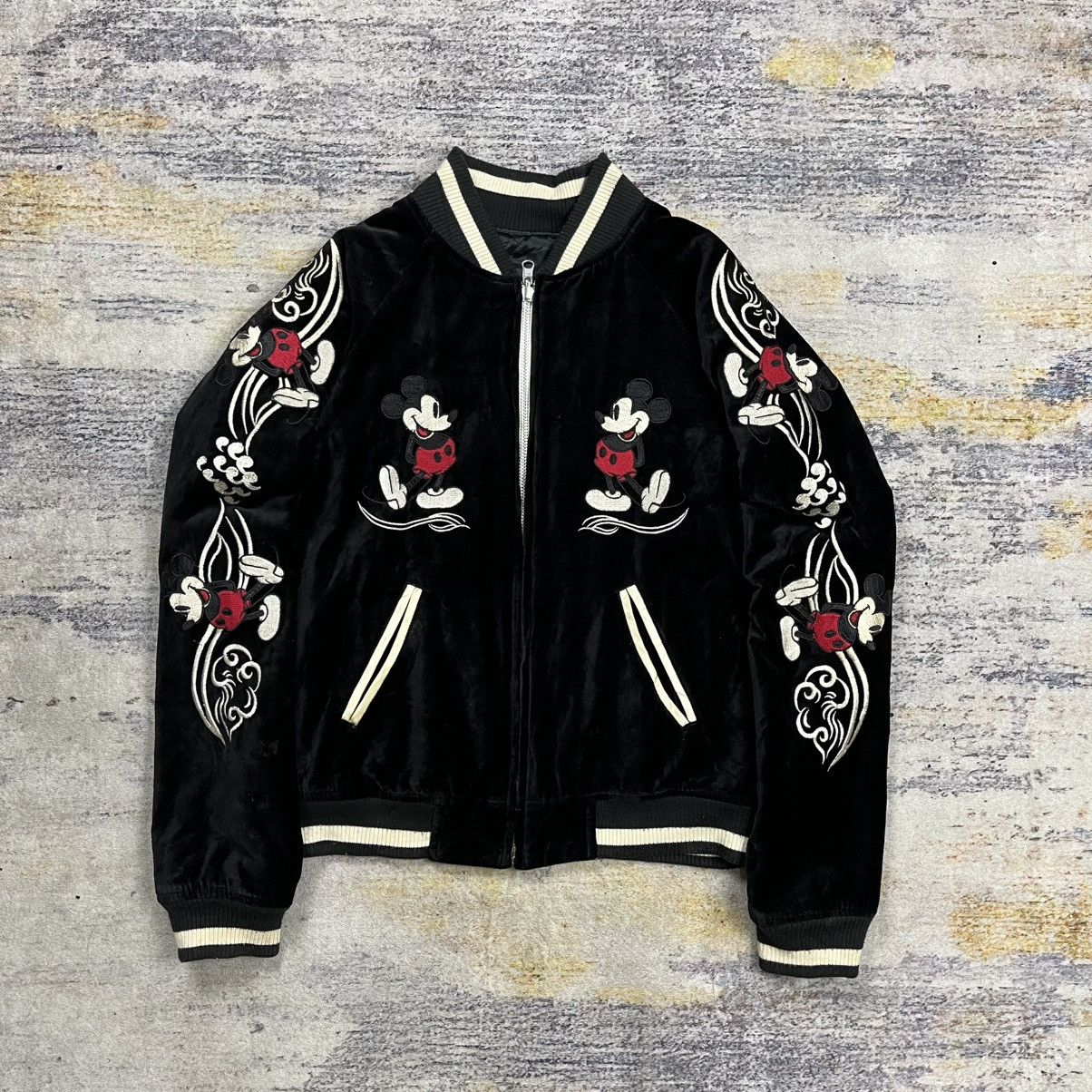 Disney Vintage 90s Disney velvet reversible souvenir sukajan jacket Size M / US 6-8 / IT 42-44 - 2 Thumbnail