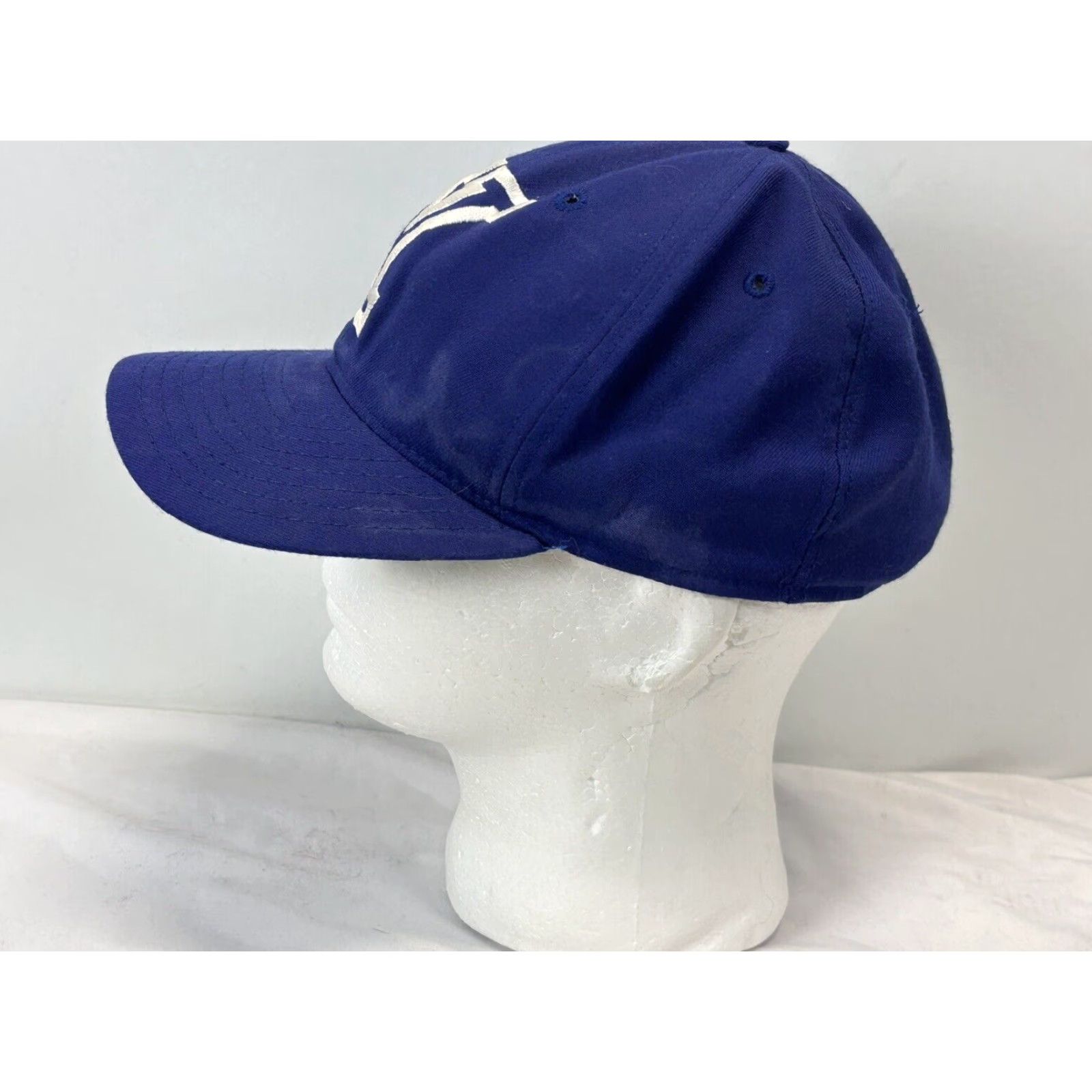 Vintage VINTAGE BYU Cougars Baseball Hat Cap Blue 7 1/4 USA Pro Men Adult Size 7 1/4 Solid USA Theme Size ONE SIZE - 3 Thumbnail
