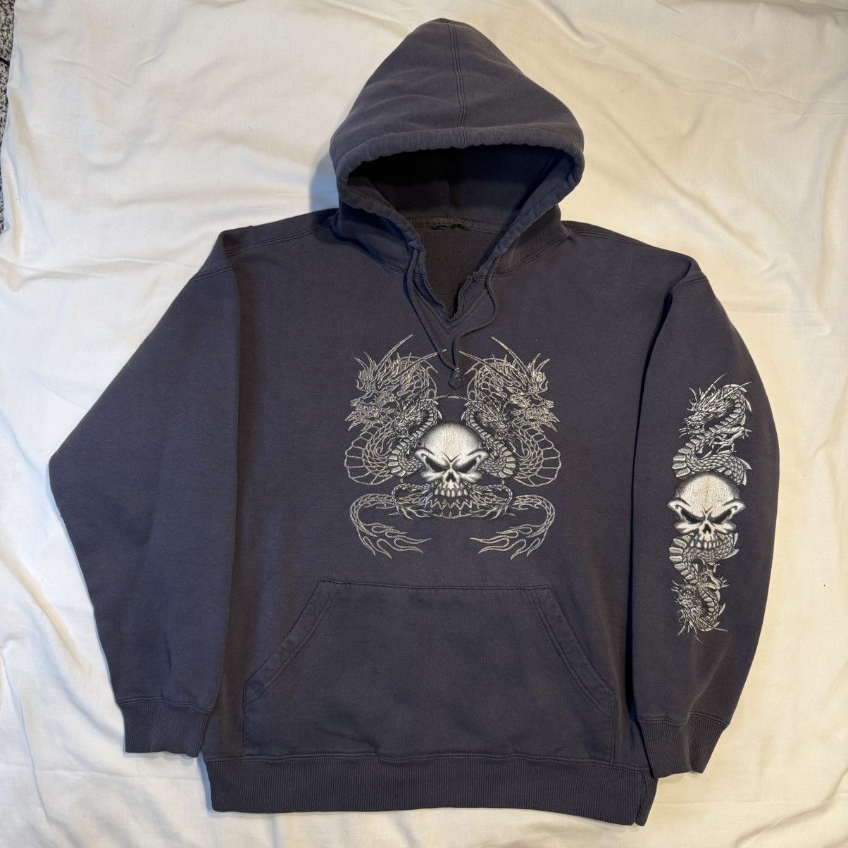 JNCO Vintage Y2K Top Heavy JNCO Style Skull Tribal Grey Hoodie Size US L / EU 52-54 / 3 - 1 Thumbnail