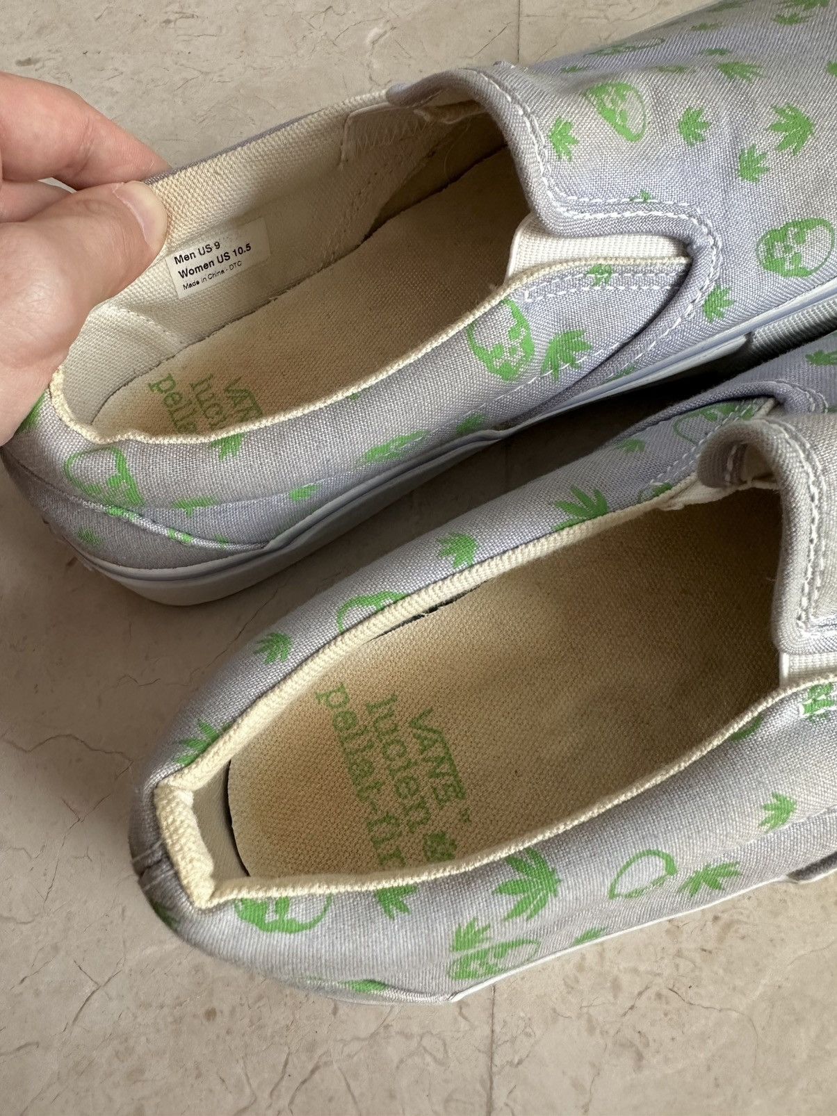 Vans Lucien Pellat-Finet Skull Marijuana Slip on Size US 9 / EU 42 - 6 Thumbnail