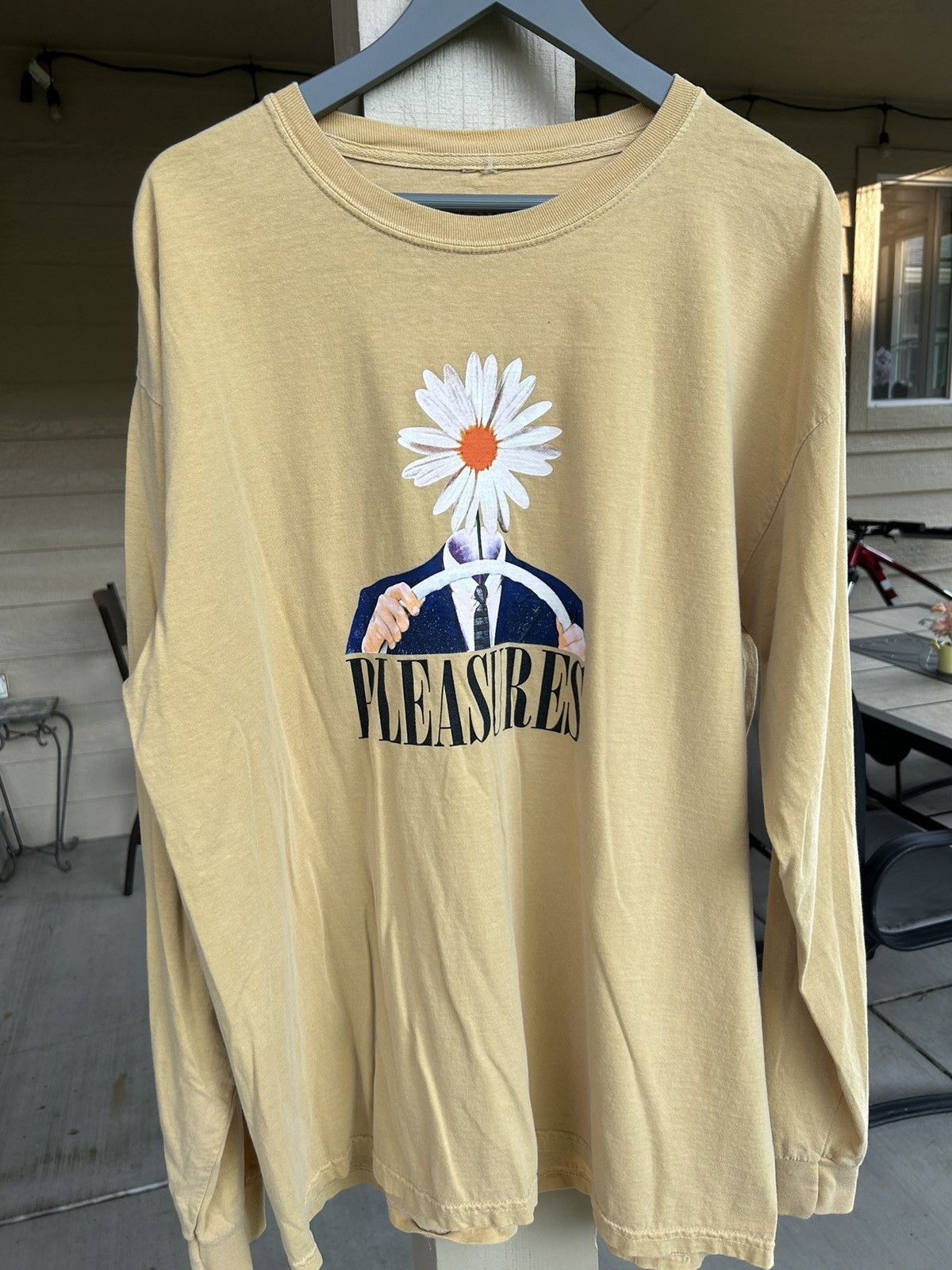Pleasures Pleasures flower shirt Size US XL / EU 56 / 4 - 1 Thumbnail