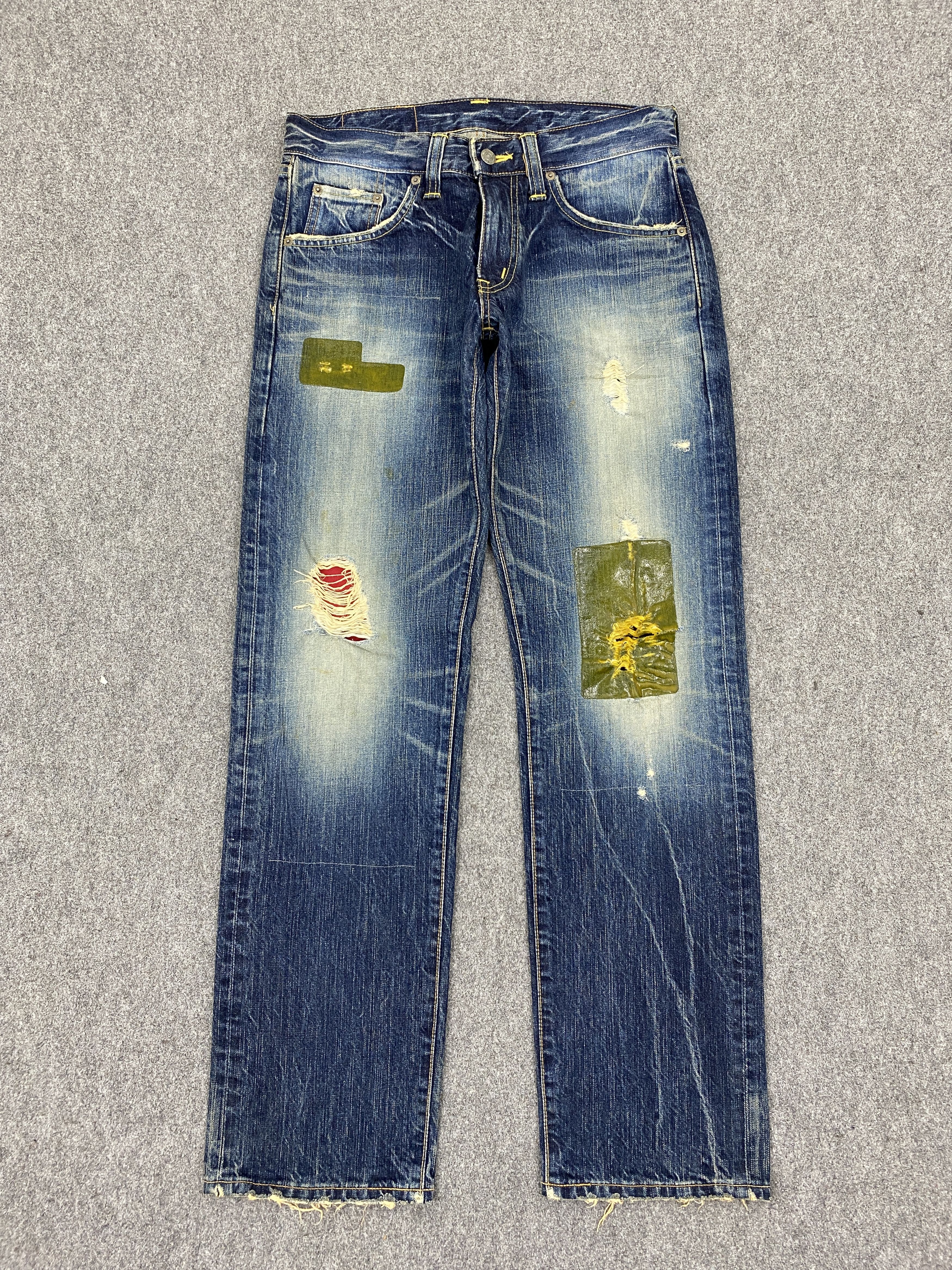 Edwin Vintage Edwin Made In Japan Patches Distressed Denim DP2735 Size US 30 / EU 46 - 1 Preview