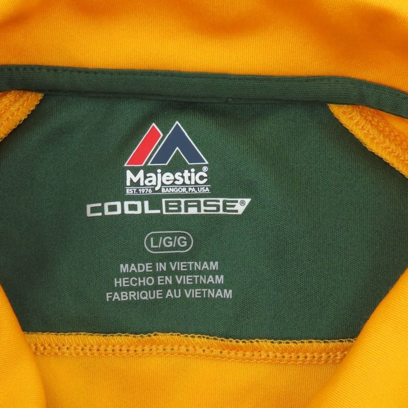 Vintage Majestic Mens Large Green Bay Packers Polo Shirt Short Sleeve Collared Button Regular Fit Yellow Green Cool Base Size US L / EU 52-54 / 3 - 7 Thumbnail