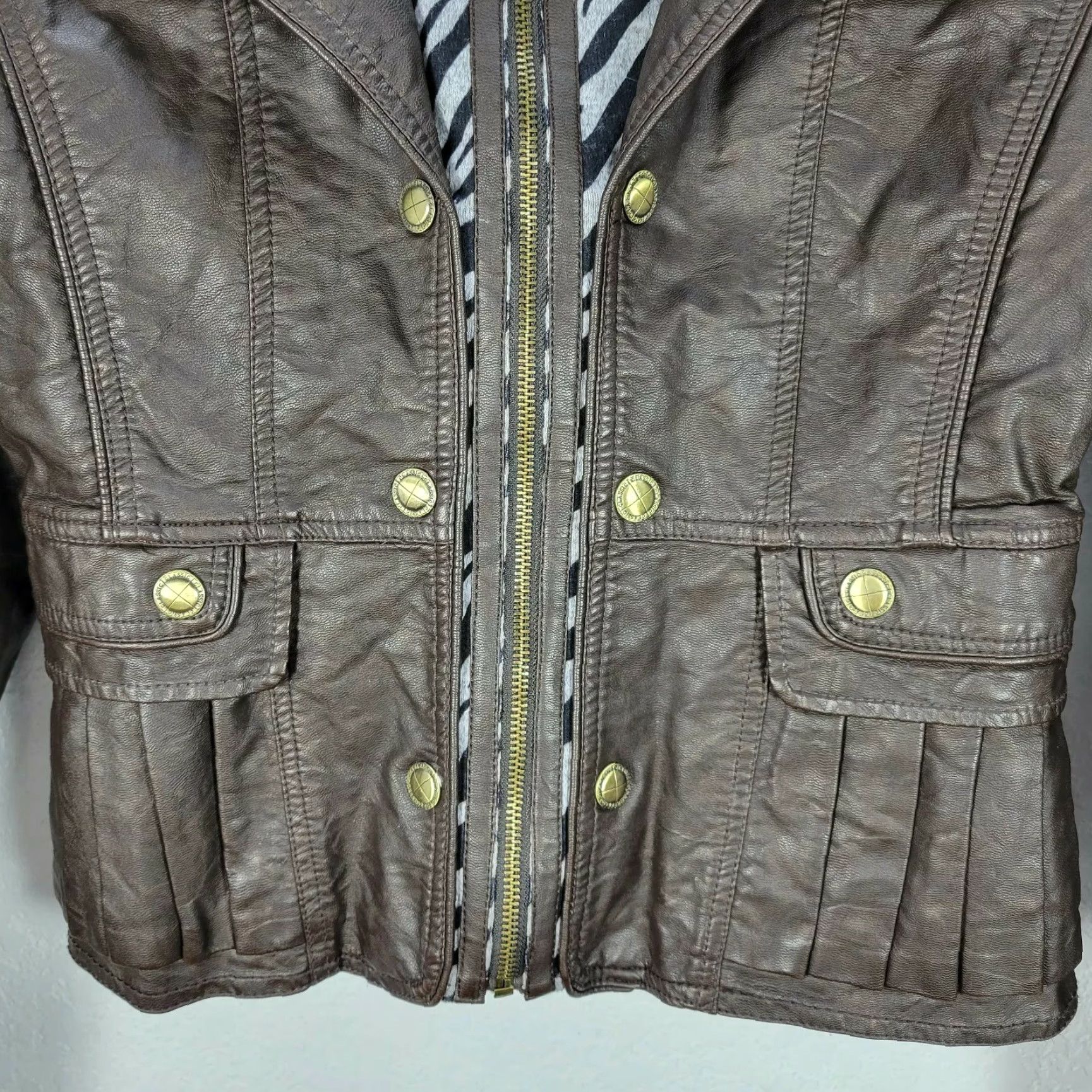 Vintage Montanaco Women's Hooded Faux Leather Jacket Brown Zebra Print Sz S - Animal Print, Gold Button, Mid-Length, Casual Coat Size S / US 4 / IT 40 - 4 Thumbnail