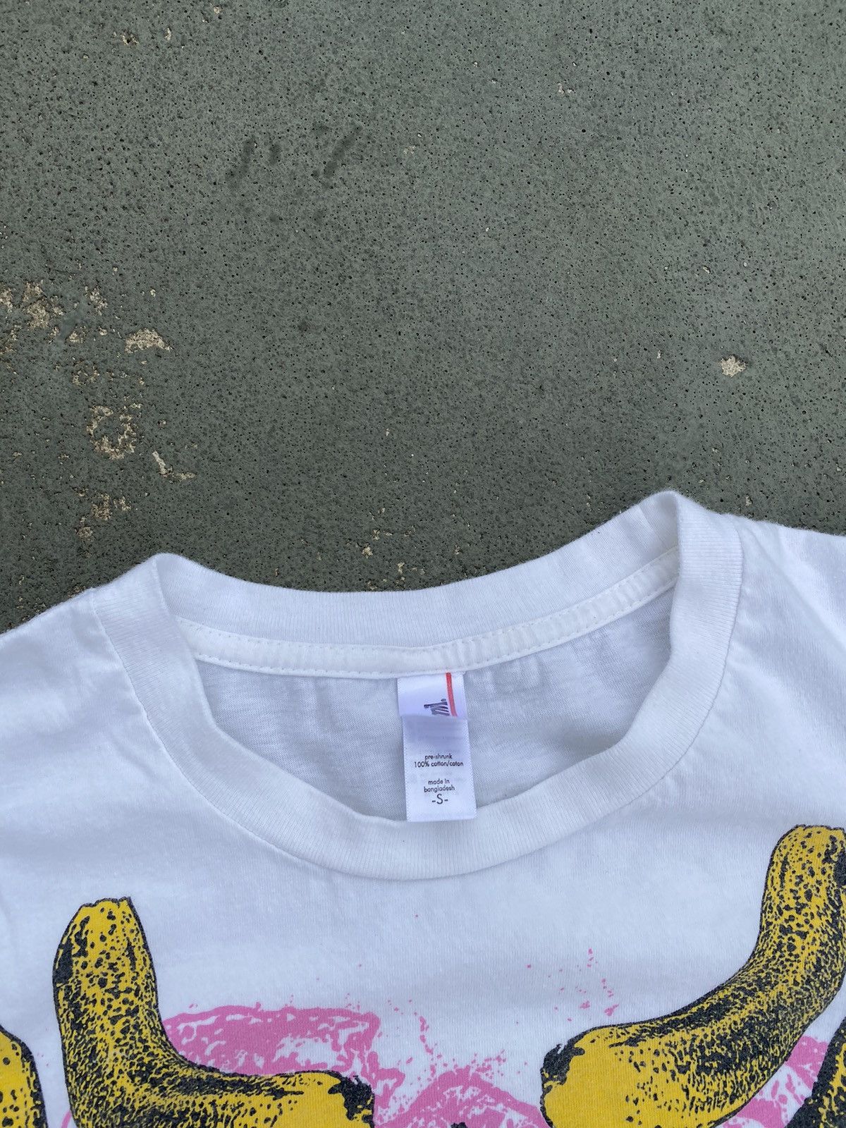 Band Tees × Vintage Crazy y2k fall out boys banana rib cage essential shirt Size US S / EU 44-46 / 1 - 3 Thumbnail