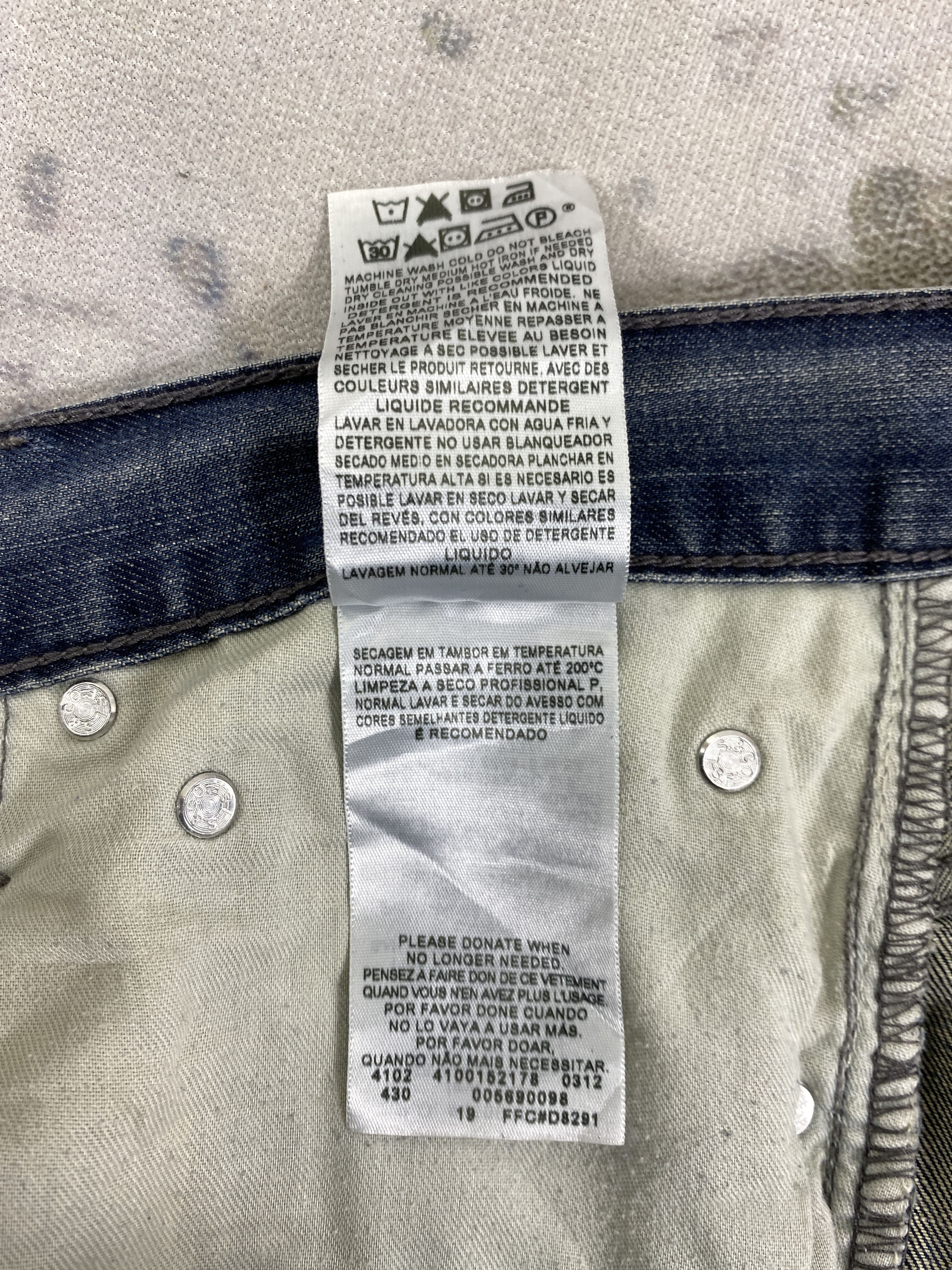 Levi's Distressed Blue Levi's 569 Jeans 39x31 Denim -SJ100 Size US 39 - 9 Thumbnail