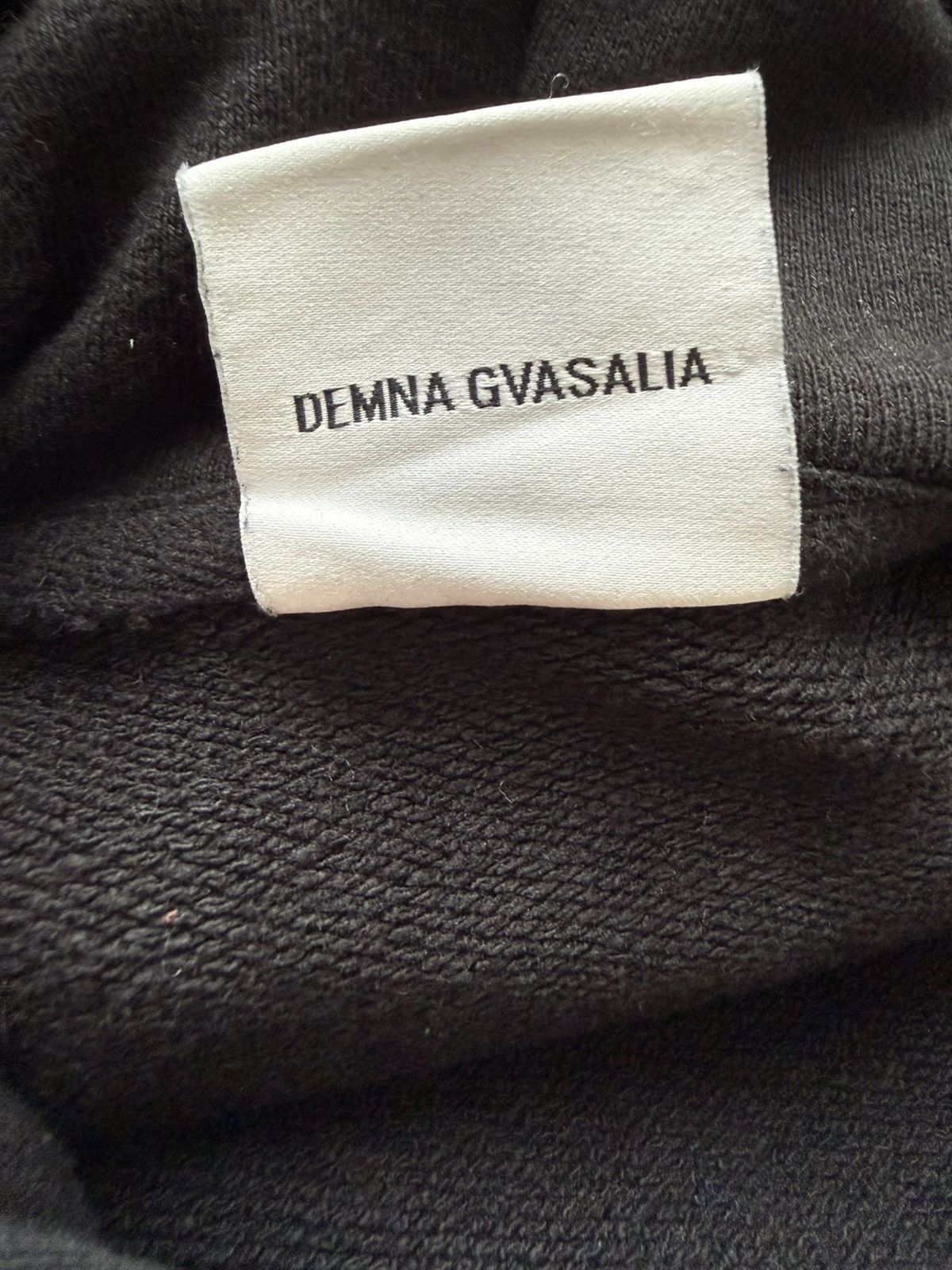 Vetements Vetements aw18 “misplaced” hoodie by demna gvasalia Size US S / EU 44-46 / 1 - 8 Thumbnail