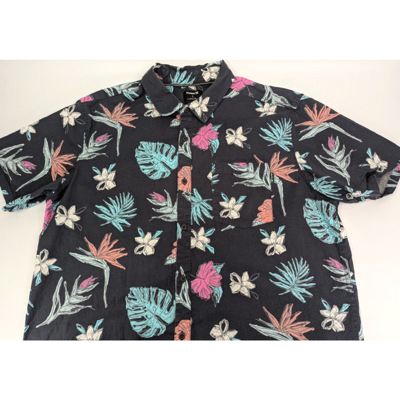 Hurley Hurley Button-Up Shirt Hawaiian Aloha Tropical Floral Men’s Size Large Multicolor Short Sleeve Collared Pocketed Casual Beach 90s Theme Mens Size US L / EU 52-54 / 3 - 2 Thumbnail