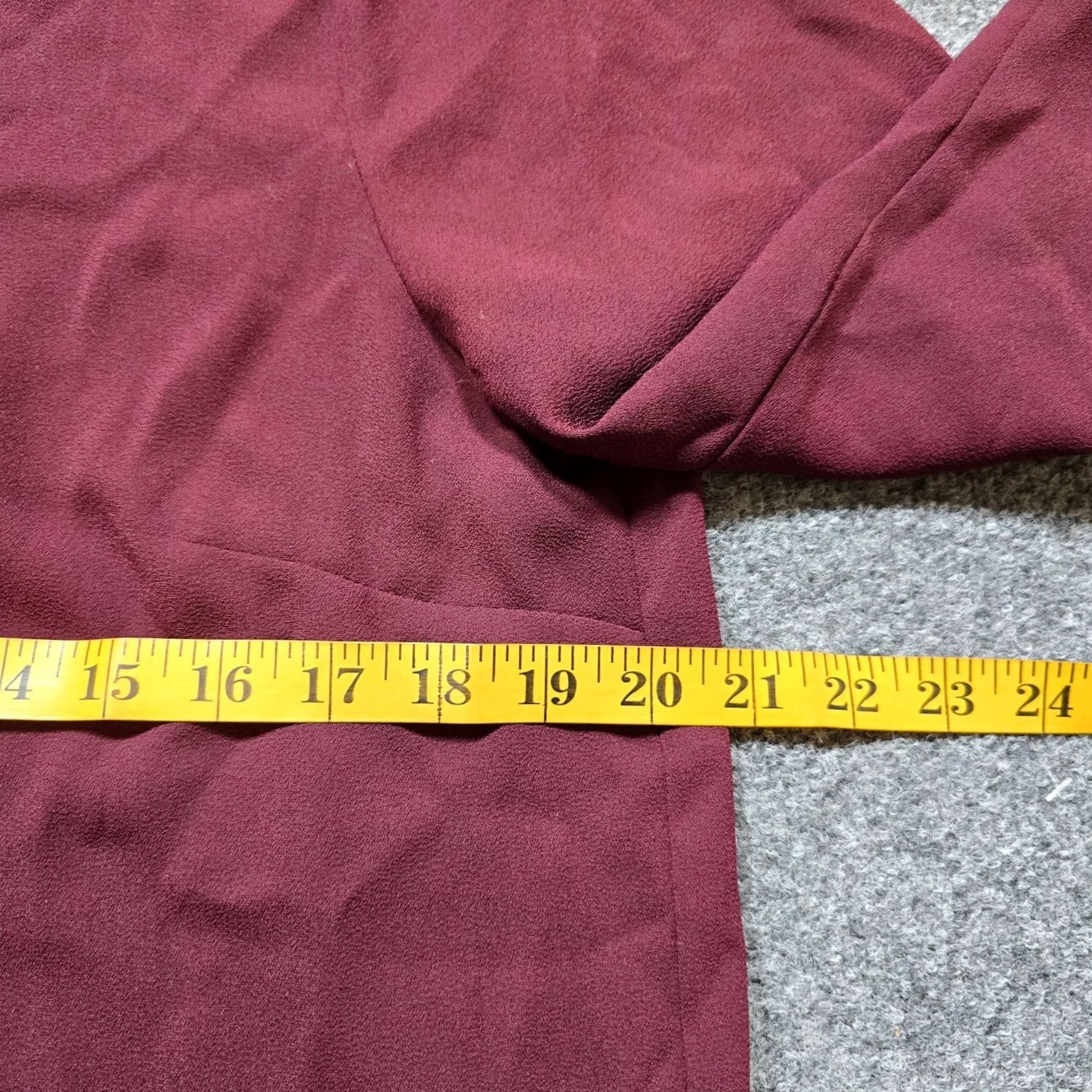 J. Jill J Jill Top Blouse Womens Medium Red Burgundy Ruffle Hem 3/4 Sleeve Modest Casual Career Shirt Size M / US 6-8 / IT 42-44 - 5 Thumbnail