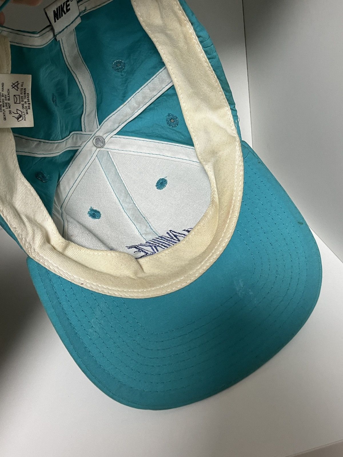 Jordan Brand × Nike × Vintage Vintage Nike Nylon Cap Made in Taiwan Hat Y2K rap USA Size ONE SIZE - 3 Thumbnail