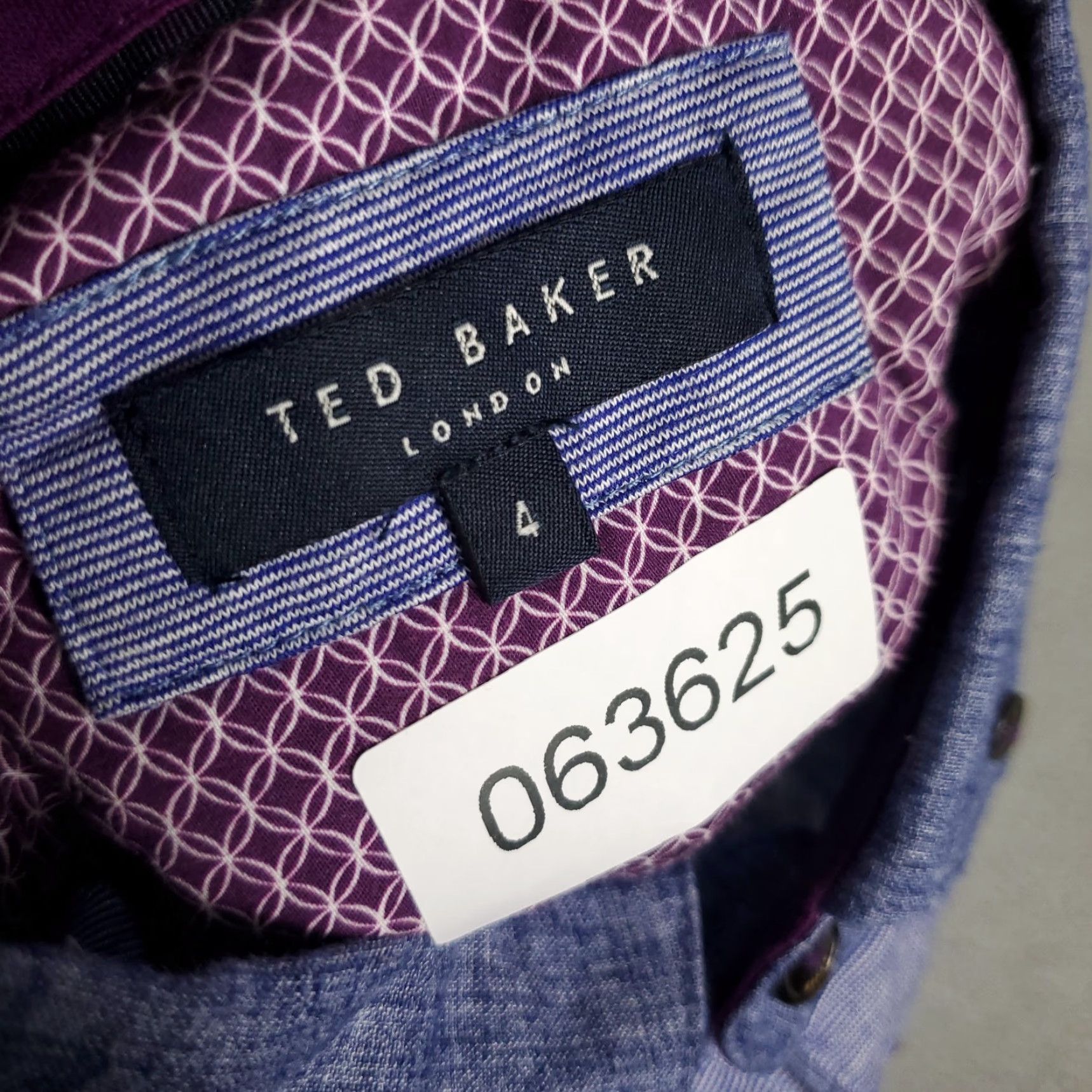 Ted Baker Ted Baker Polo Shirt Mens Size 4 Purple Casual Short Sleeve Cotton Size US S / EU 44-46 / 1 - 6 Thumbnail