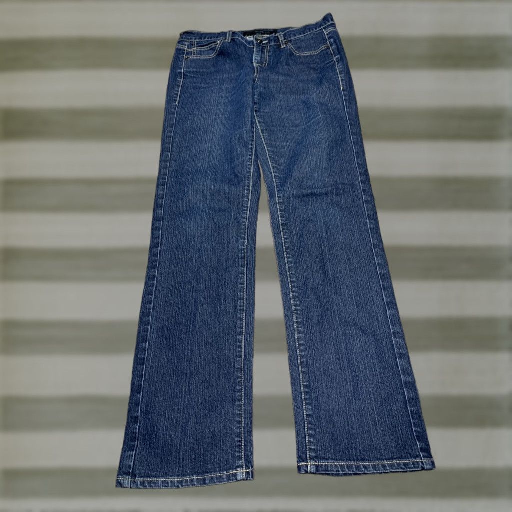 Calvin Klein VINTAGE Calvin Klein Skinny Jeans Women’s Size 34/31 Stretch Denim 34 x 31 Black 5-Pocket Design Mens? No, can't add gender. Size 24" / US 00 / IT 34 - 1 Thumbnail