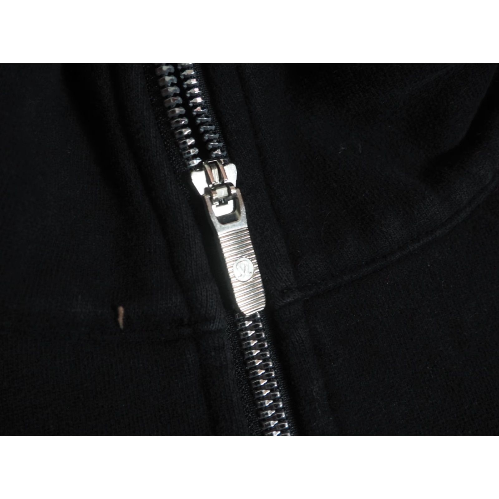 Lululemon Lululemon Full Zip Black Athleisure Jacket Womens 8 Running & Jogging Sweatshirt Sportswear Size M / US 6-8 / IT 42-44 - 7 Thumbnail