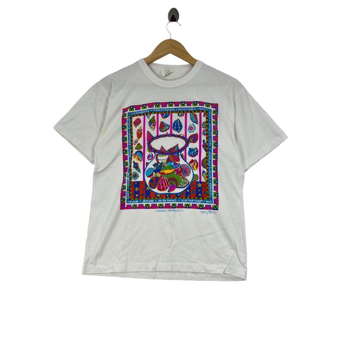 Vintage Vintage ART BEC PIERCE Oztralia Photo Art T-Shirt Size US S / EU 44-46 / 1 - 1 Thumbnail