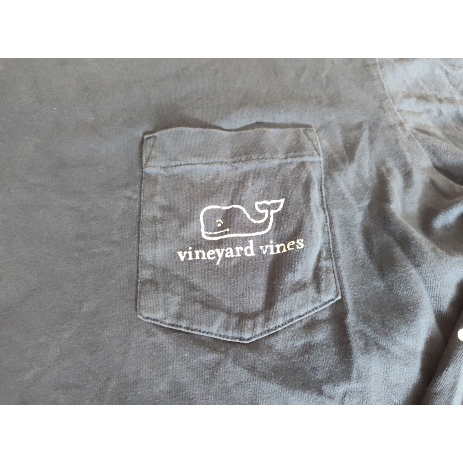 Vineyard Vines VINEYARD VINES Men's Long Sleeve Tee Shirt Medium Blue Solid Whale Logo Casual Size US M / EU 48-50 / 2 - 5 Thumbnail