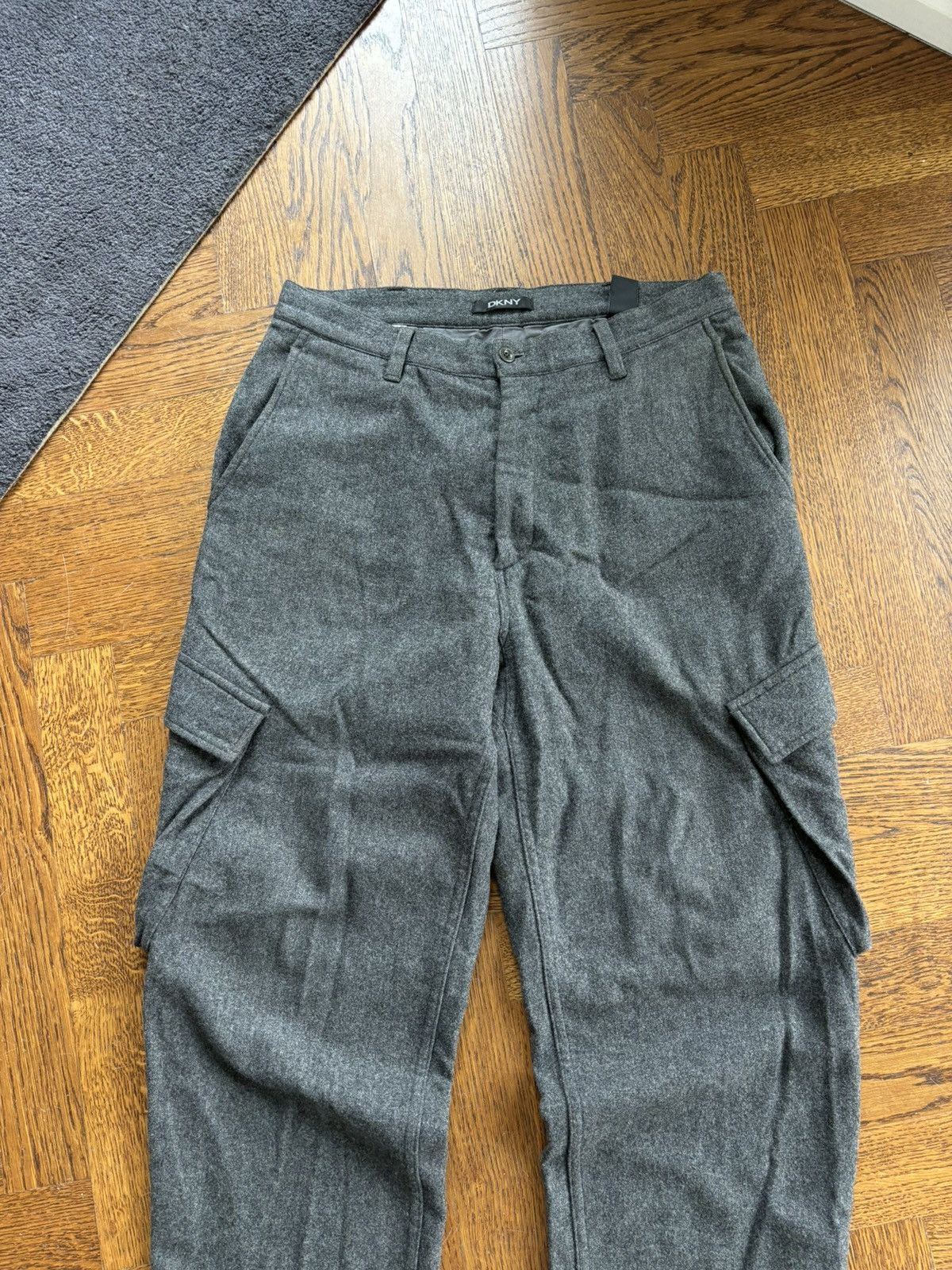 DKNY × Donna Karan × Vintage 1990s DKNY Vintage Cargo Pants Heavyweight Wool 2000s 90s Size US 31 - 1 Thumbnail