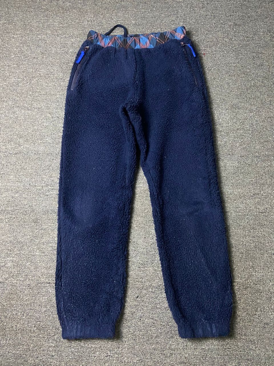JW Anderson × Uniqlo Uniqlo x JW Anderson Pile Line Fleece Jogger Pants (170) Size US 27 - 1 Thumbnail