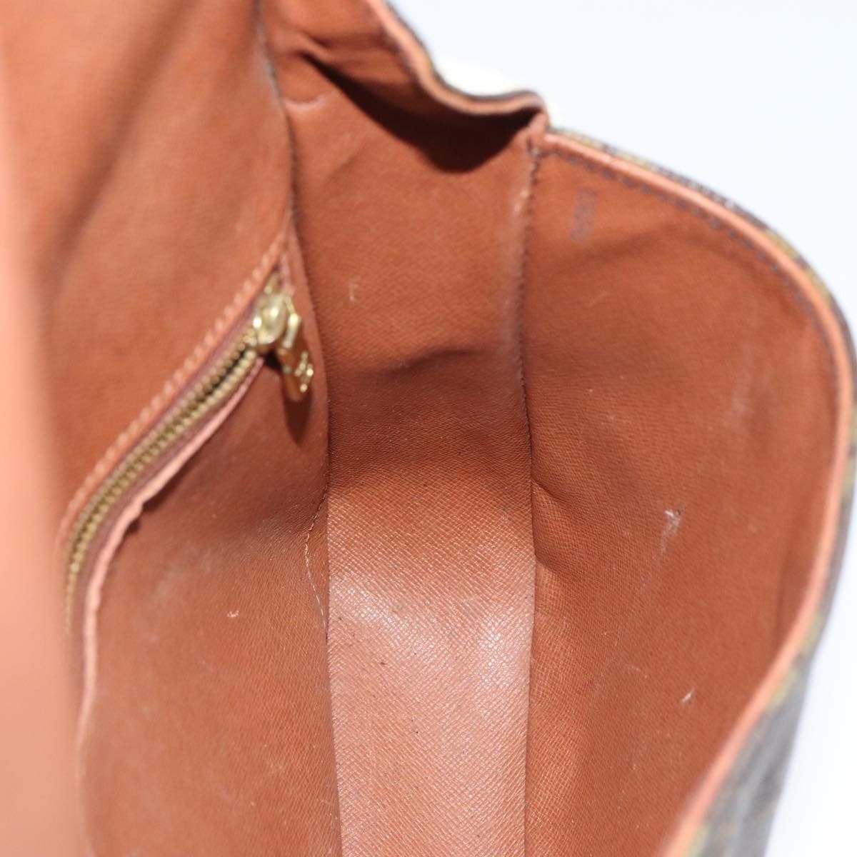 Louis Vuitton LOUIS VUITTON Monogram Saint Cloud GM Shoulder Bag M51242 Size ONE SIZE - 15 Thumbnail