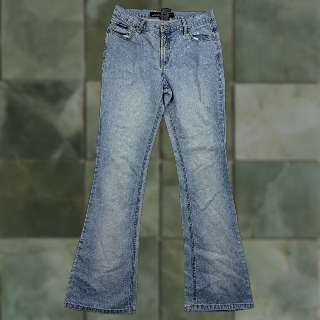 Vintage VINTAGE Squeeze Women's Flared Jeans 7/8 Low Rise Blue Hipster Y2K Punk Retro Size 28" / US 6 / IT 42 - 1 Thumbnail