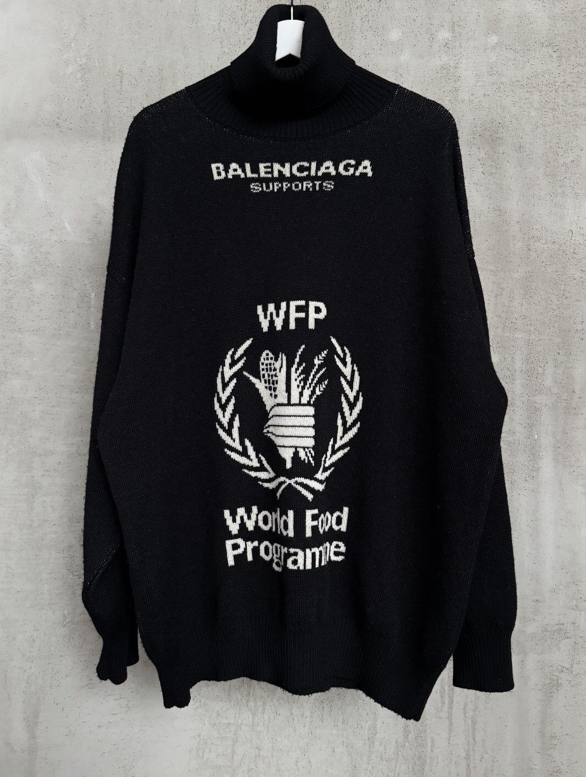 Balenciaga Balenciaga WFP Turtleneck FW18 Size US M / EU 48-50 / 2 - 1 Thumbnail