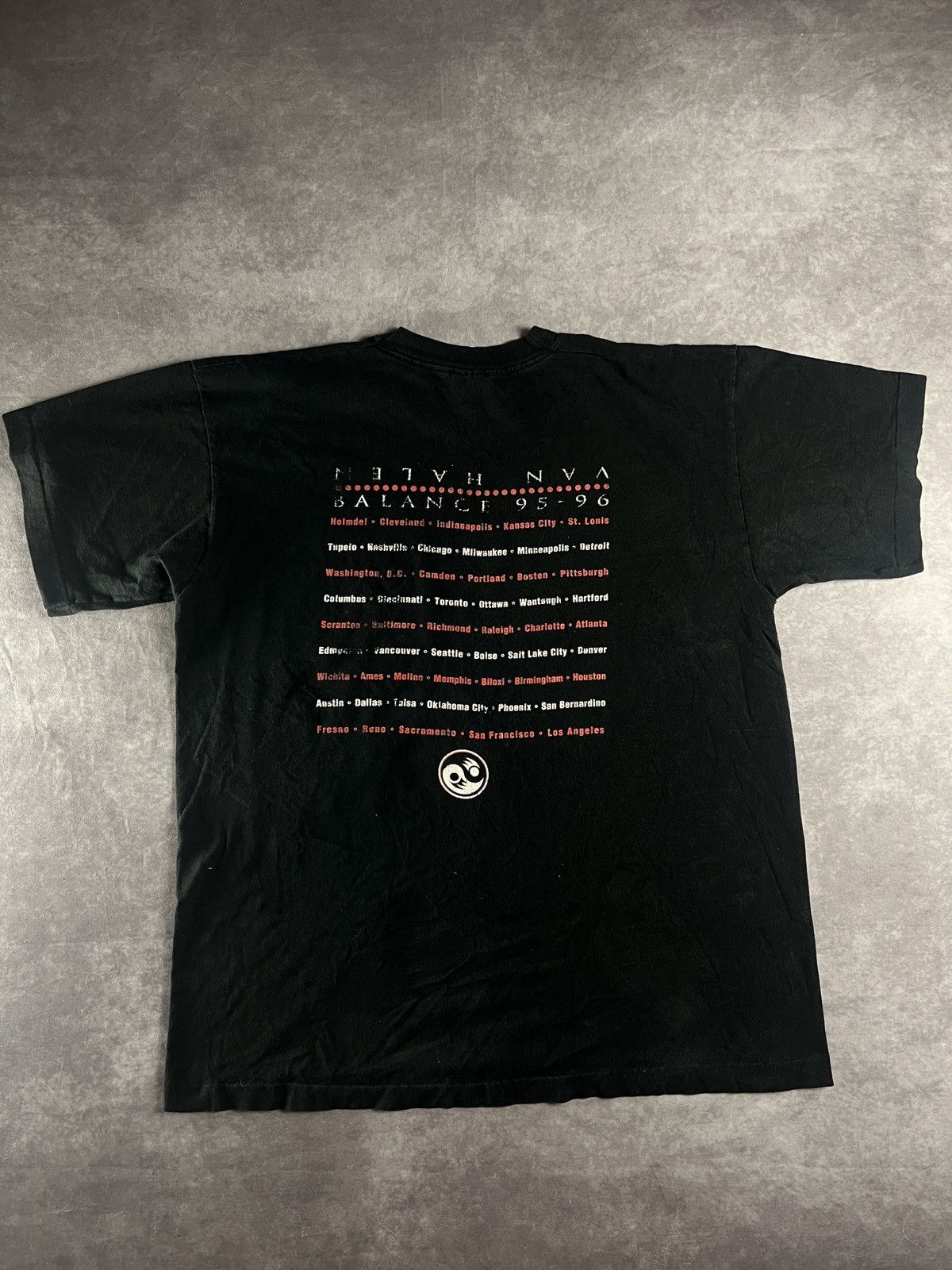 VAN HALEN BALANCE 95-96 TOUR T ビンテージ Van Halen Balance Tour 95-96 T-Shirt - Large | eBay