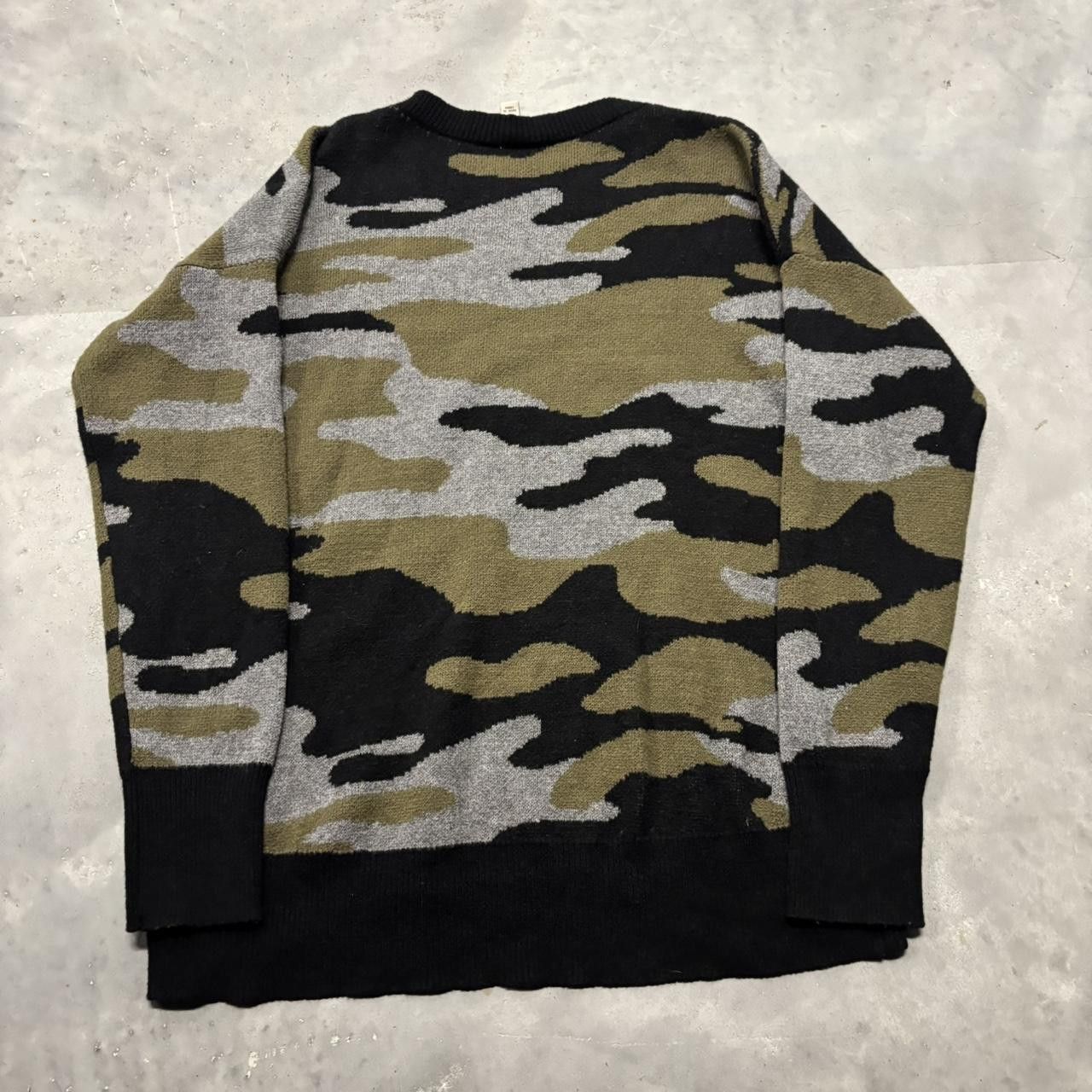 Japanese Brand × Vintage Crazy Vintage Y2K/2000s Grunge Camo Streetwear Sweater! Size US M / EU 48-50 / 2 - 4 Thumbnail