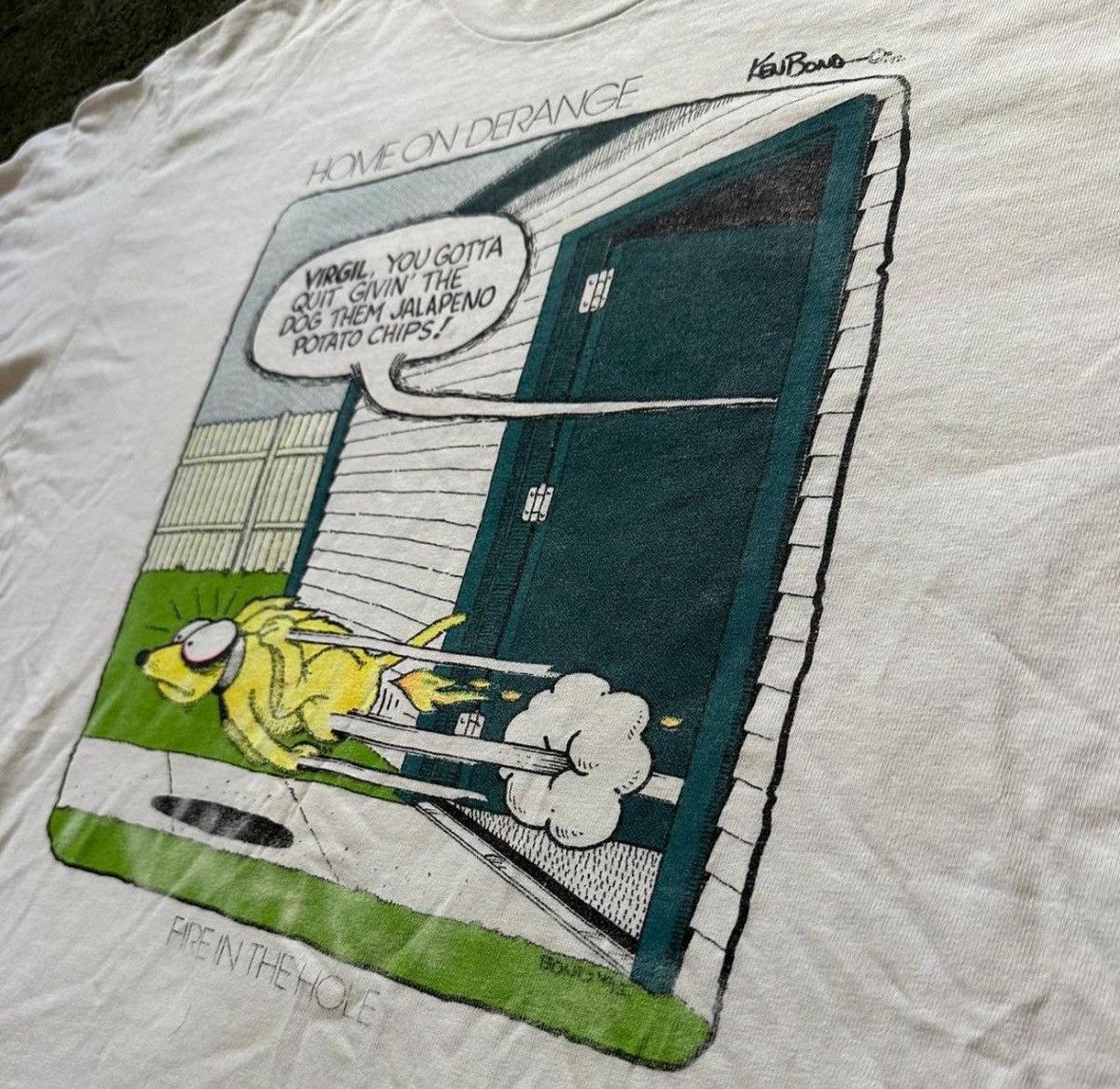 Hanes Vintage 80s "Home On Drenage" Single stitch Hanes Tshirt Size US XL / EU 56 / 4 - 2 Thumbnail