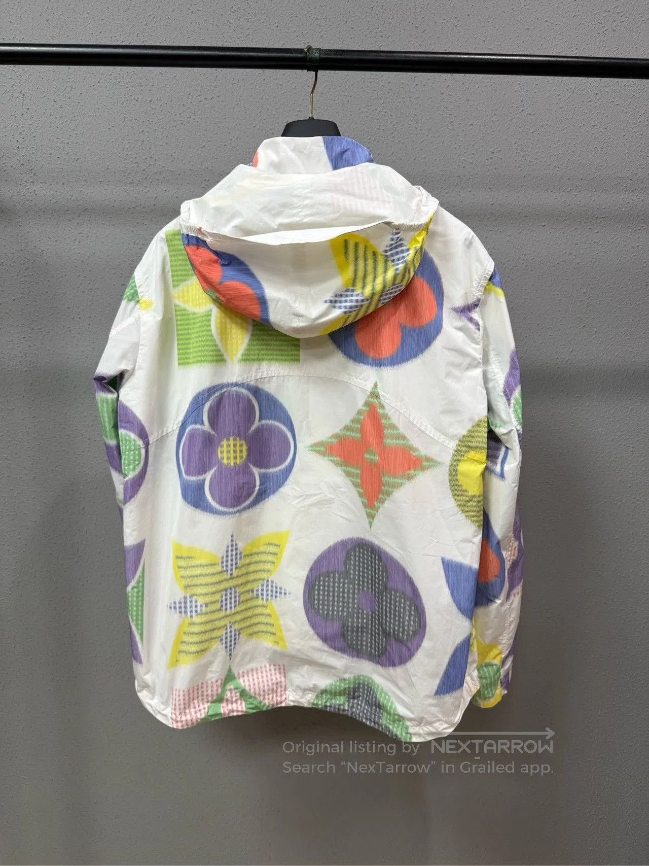 Louis Vuitton Louis Vuitton Multi. Size US M / EU 48-50 / 2 - 2 Thumbnail