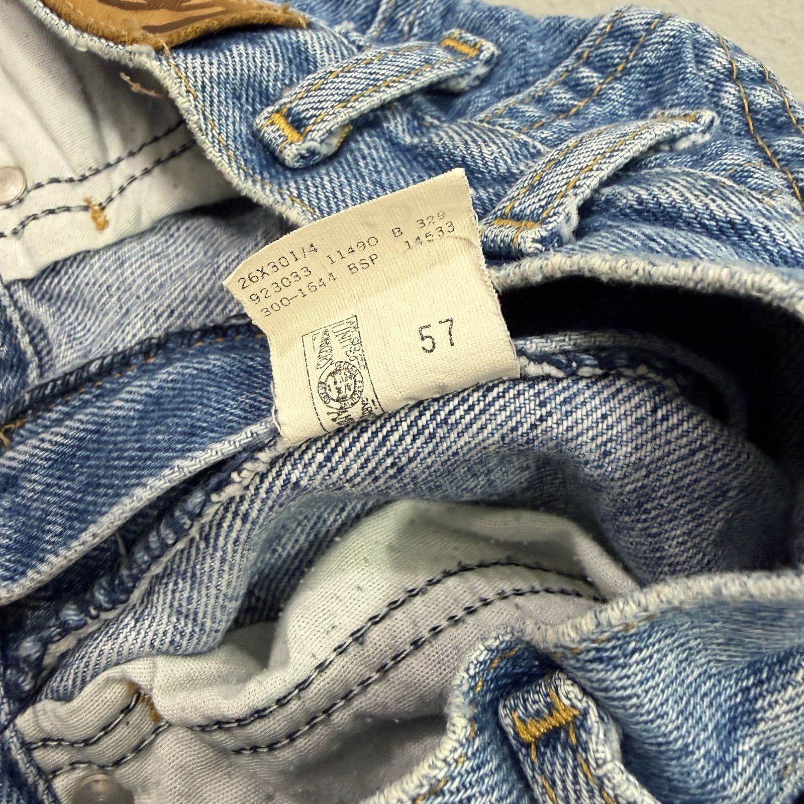 Vintage Vintage Lee Jeans Women's 7 Med (24x29) Faded High Rise Mom Size 24" / US 00 / IT 34 - 7 Thumbnail