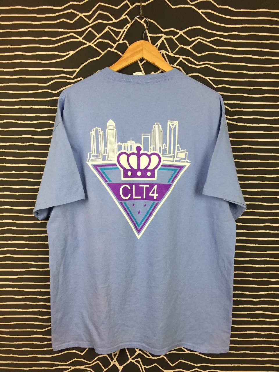 Vintage Amazon CLT4 Charlotte North Carolina Warehouse Tee Size US XL / EU 56 / 4 - 5 Thumbnail