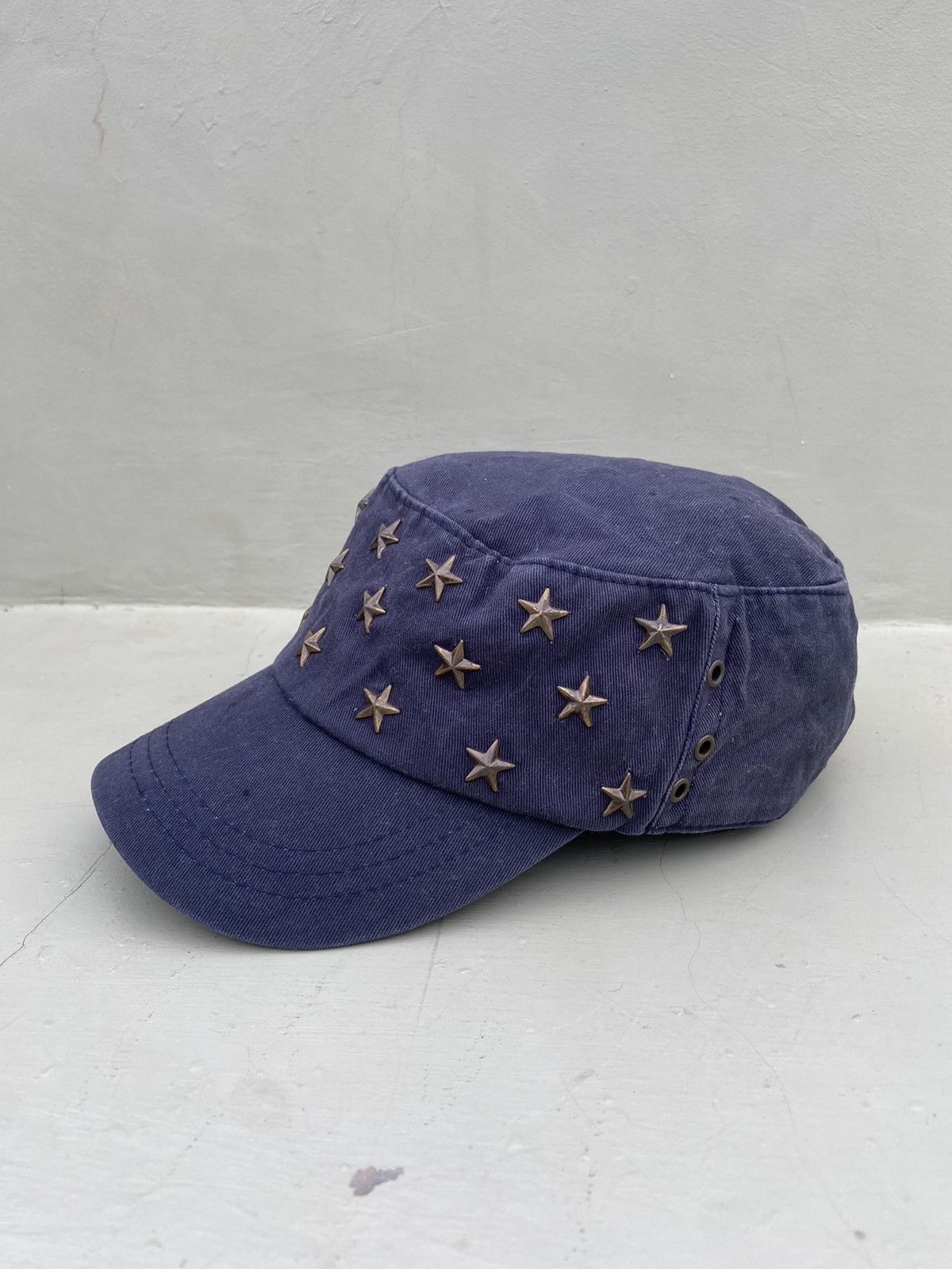 If Six Was Nine 2000s big star button studded Size ONE SIZE - 3 Thumbnail
