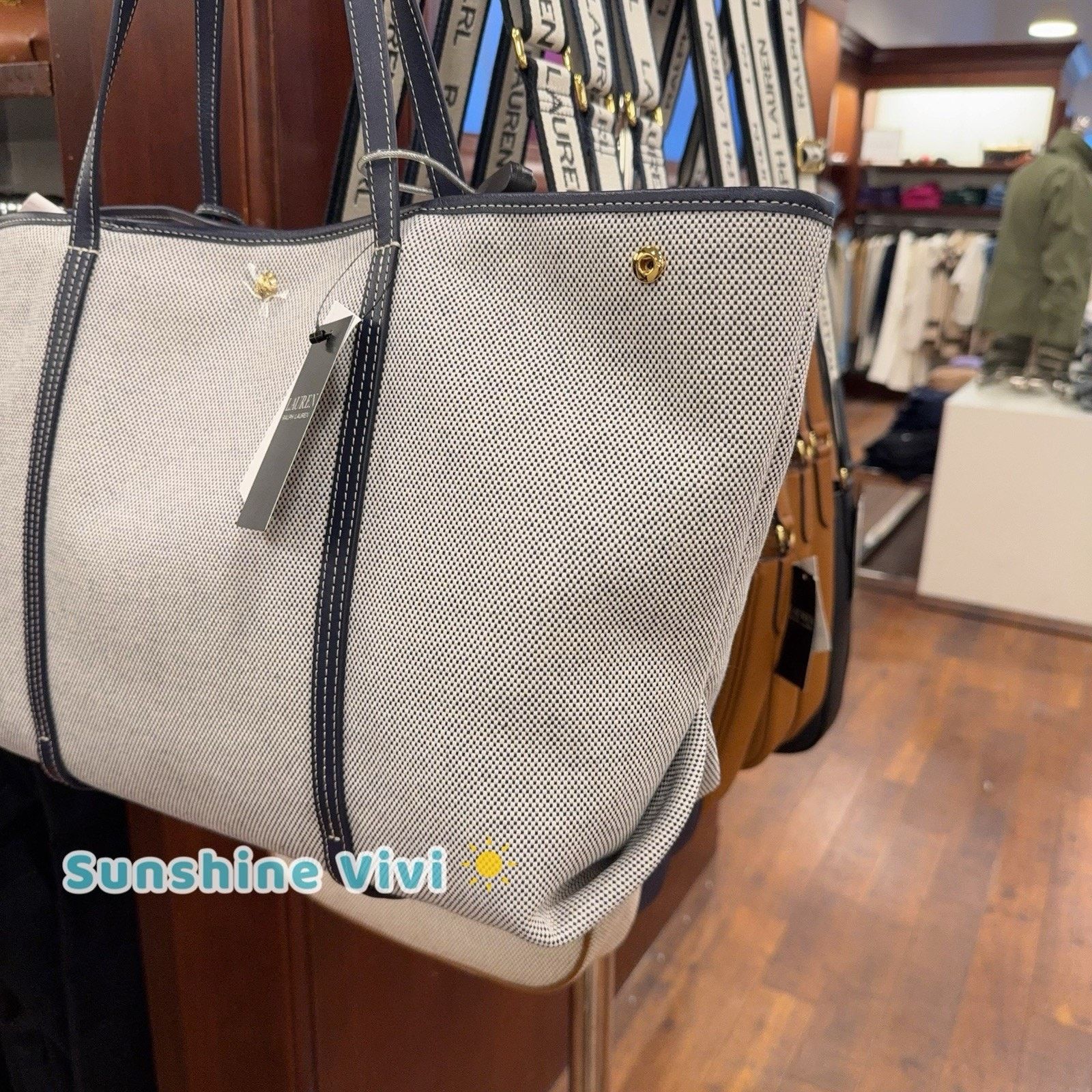 Lauren Ralph Lauren NWT Lauren Ralph Canvas Emerie Extra Large Tote Bag Navy Size ONE SIZE - 6 Thumbnail