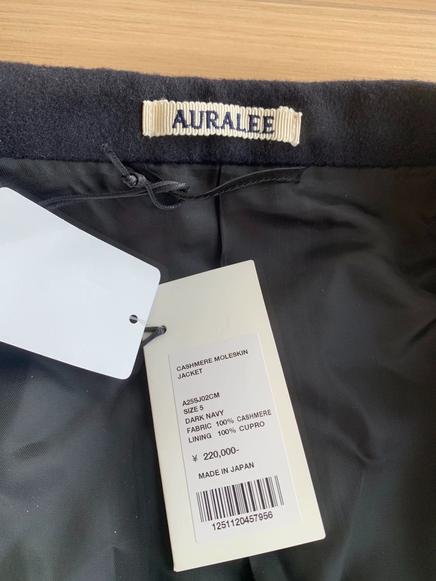 Auralee AURALEE 25SS CASHMERE MOLESKIN JACKET Size US XXL / EU 58 / 5 - 3 Thumbnail