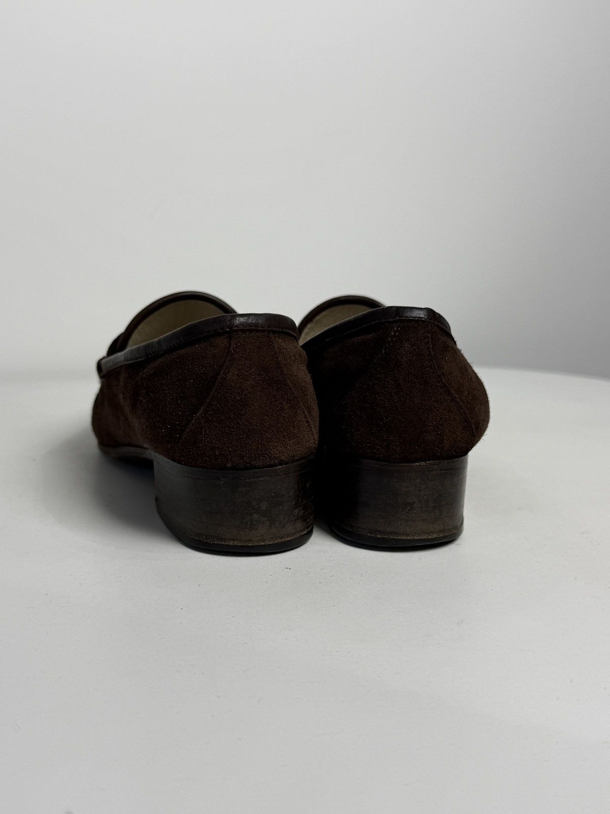 Gucci Vintage 80s rare Gucci brown suede loafers with horsebit Size US 7 / IT 37 - 10 Thumbnail