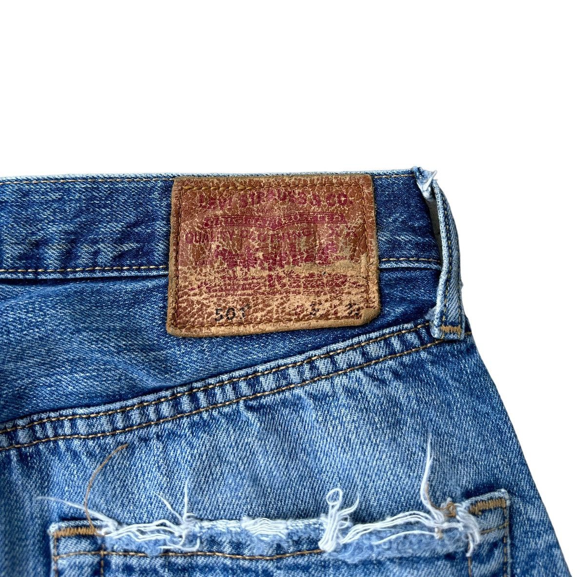 Levi's Vintage Levi’s distressed style denim jeans Size US 30 / EU 46 - 9 Thumbnail