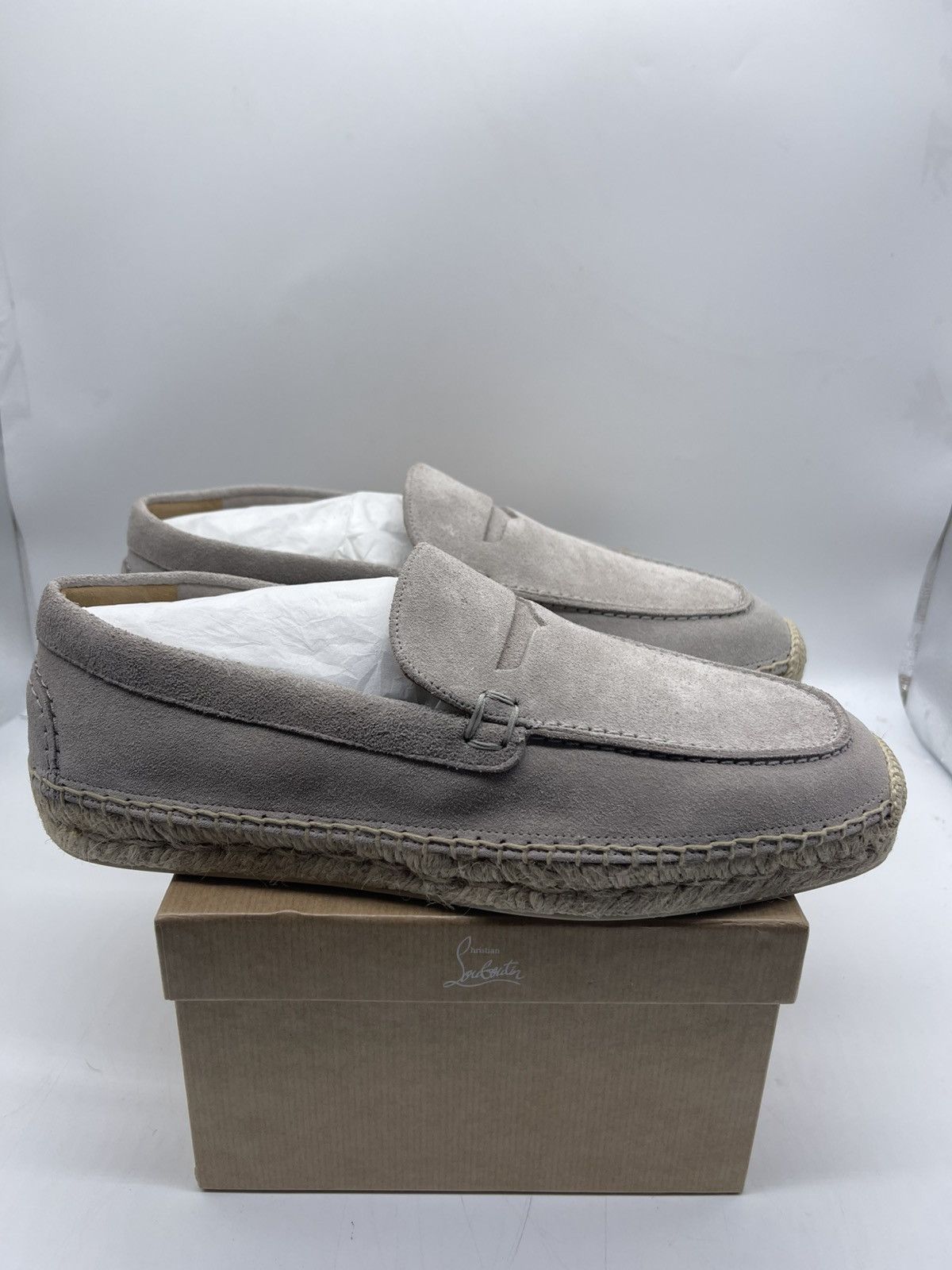 Christian Louboutin Christian Louboutin PAQUEPAPA FLAT Size US 8 / EU 41 - 1 Thumbnail