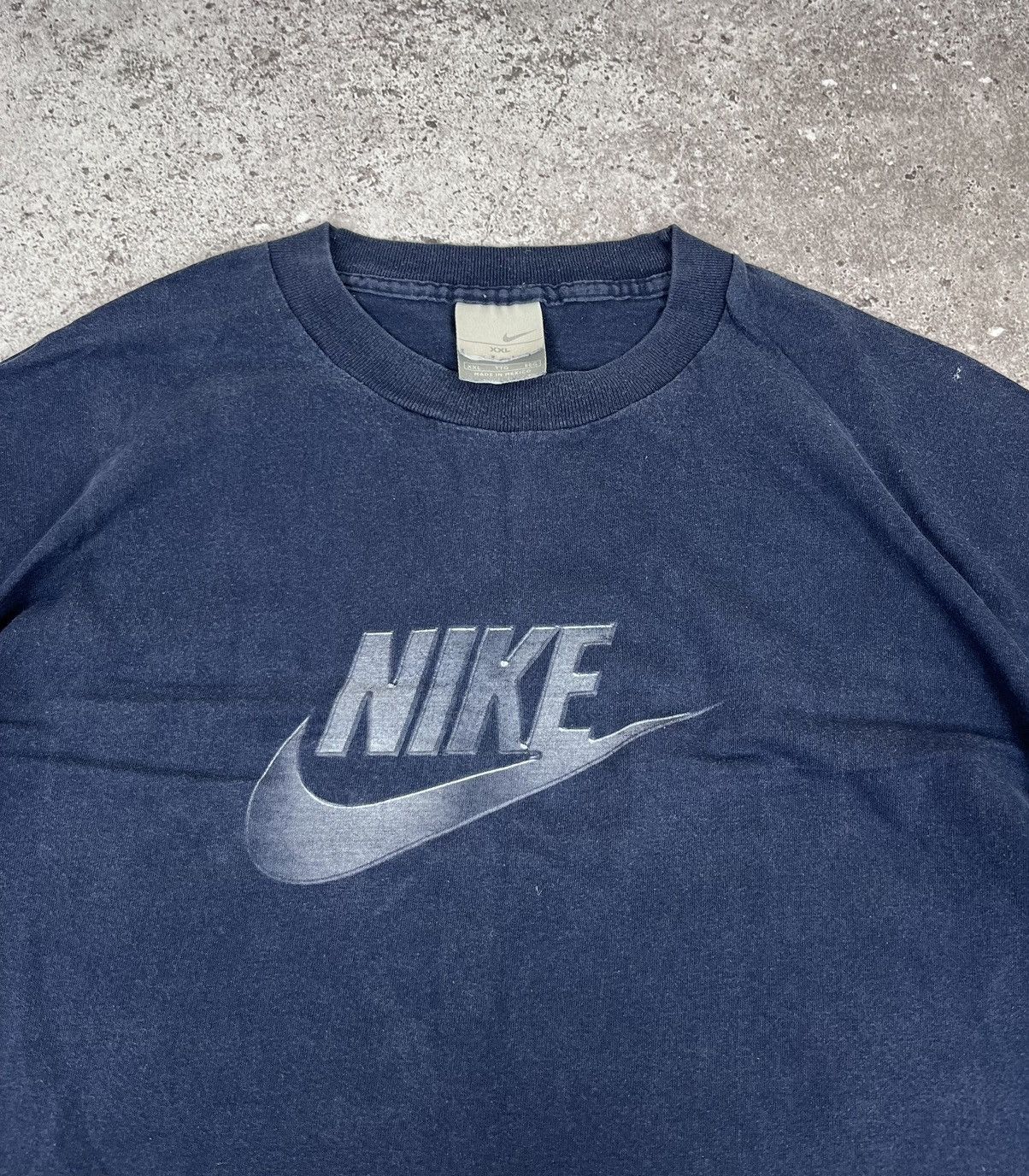 Nike × Vintage Nike Vintage 00s Faded Navy Big Logo T Shirt Size US XXL / EU 58 / 5 - 4 Thumbnail